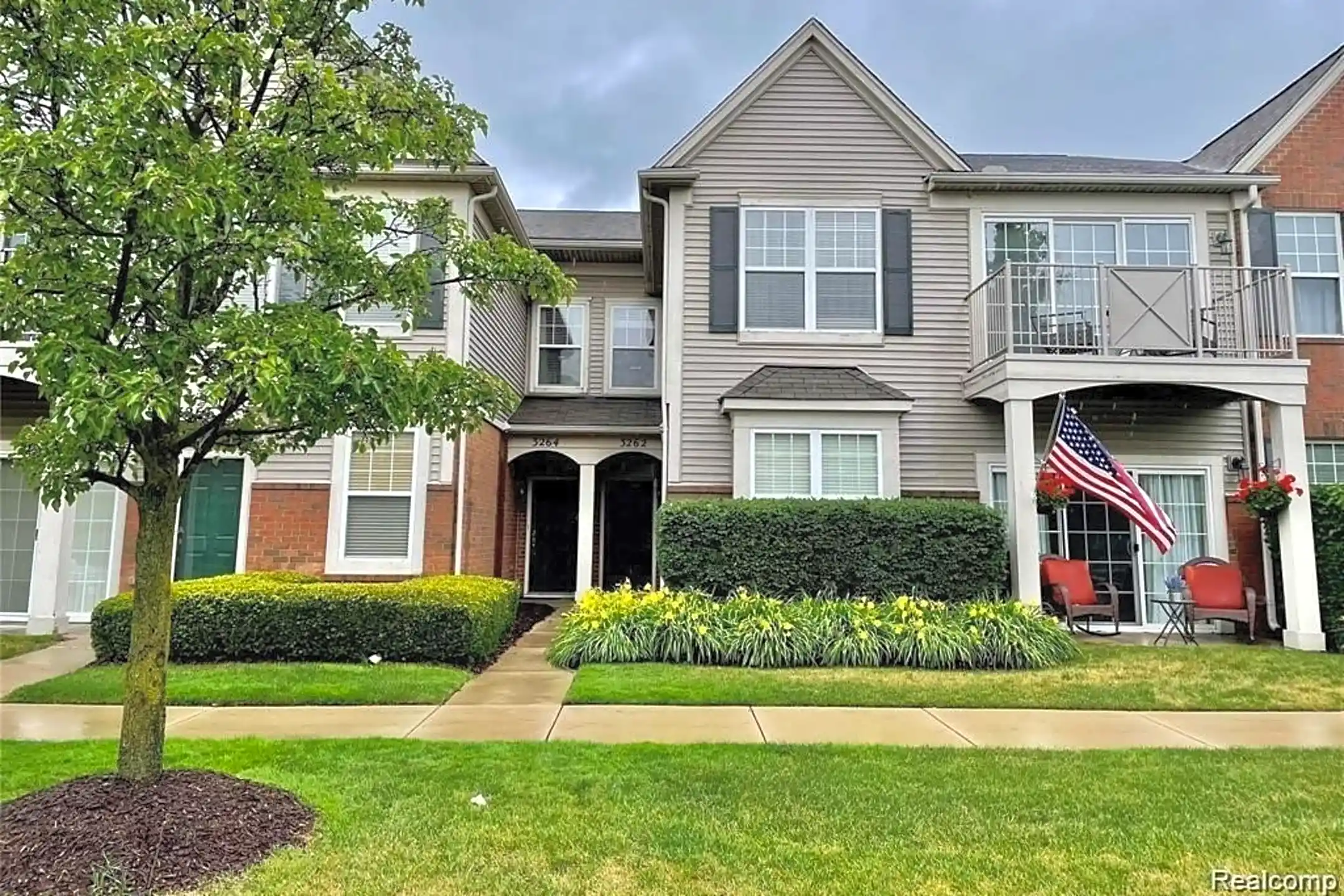 3262 Theodore Wixom, MI Condos for Rent Rent.