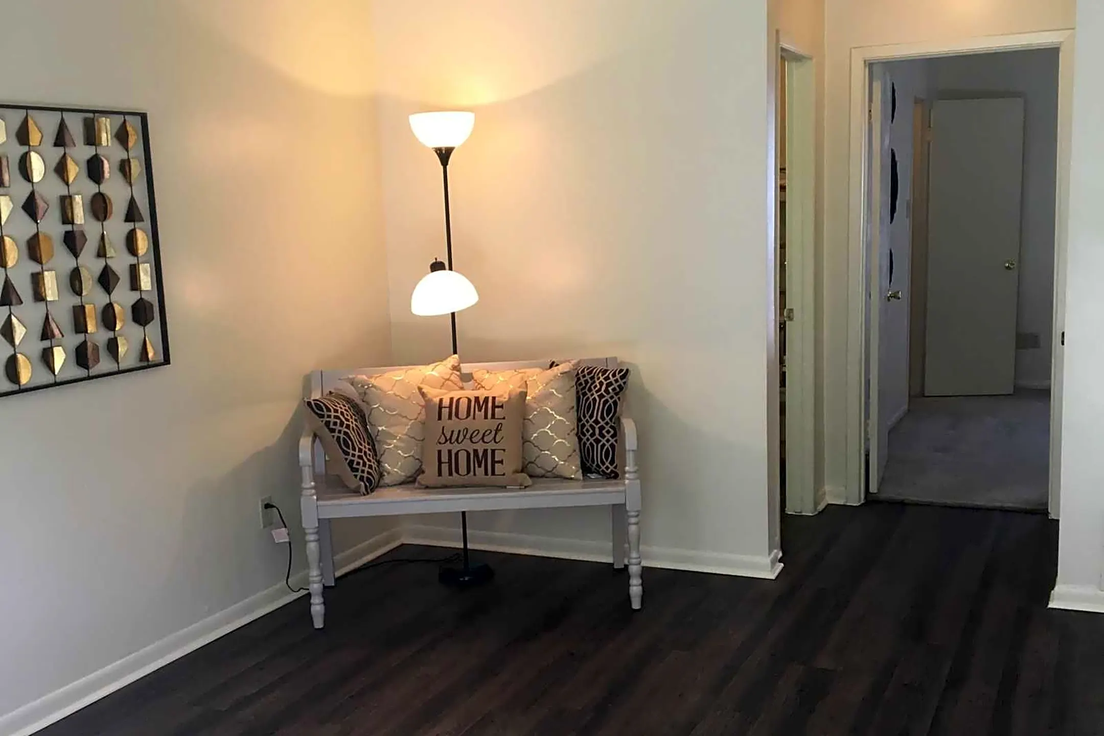 College Main Apartments - Bryan, TX