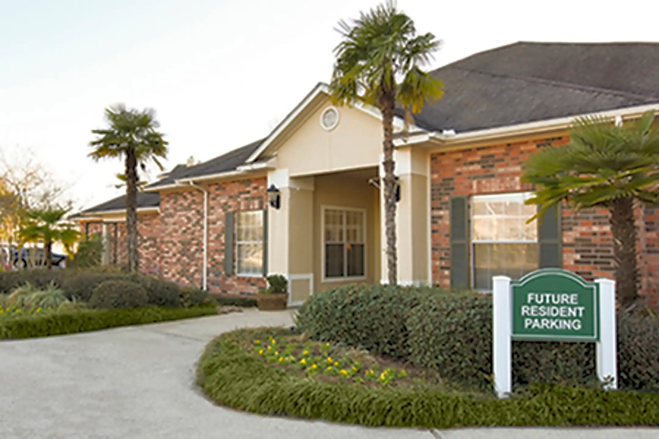 Spring Brook Apartment Homes Baton Rouge, LA 70817