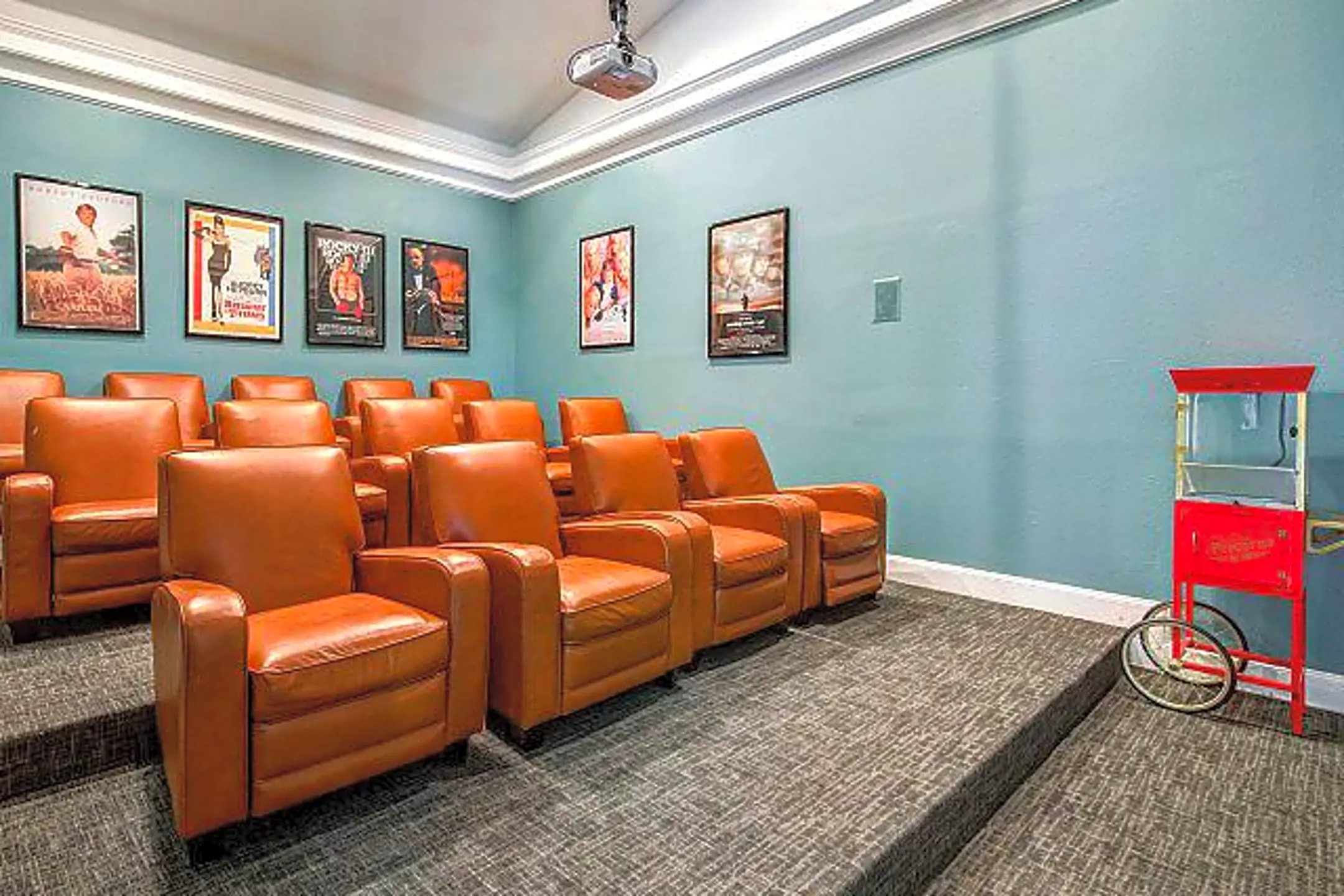 9001 Markville Dr Apartments Dallas, TX 75243