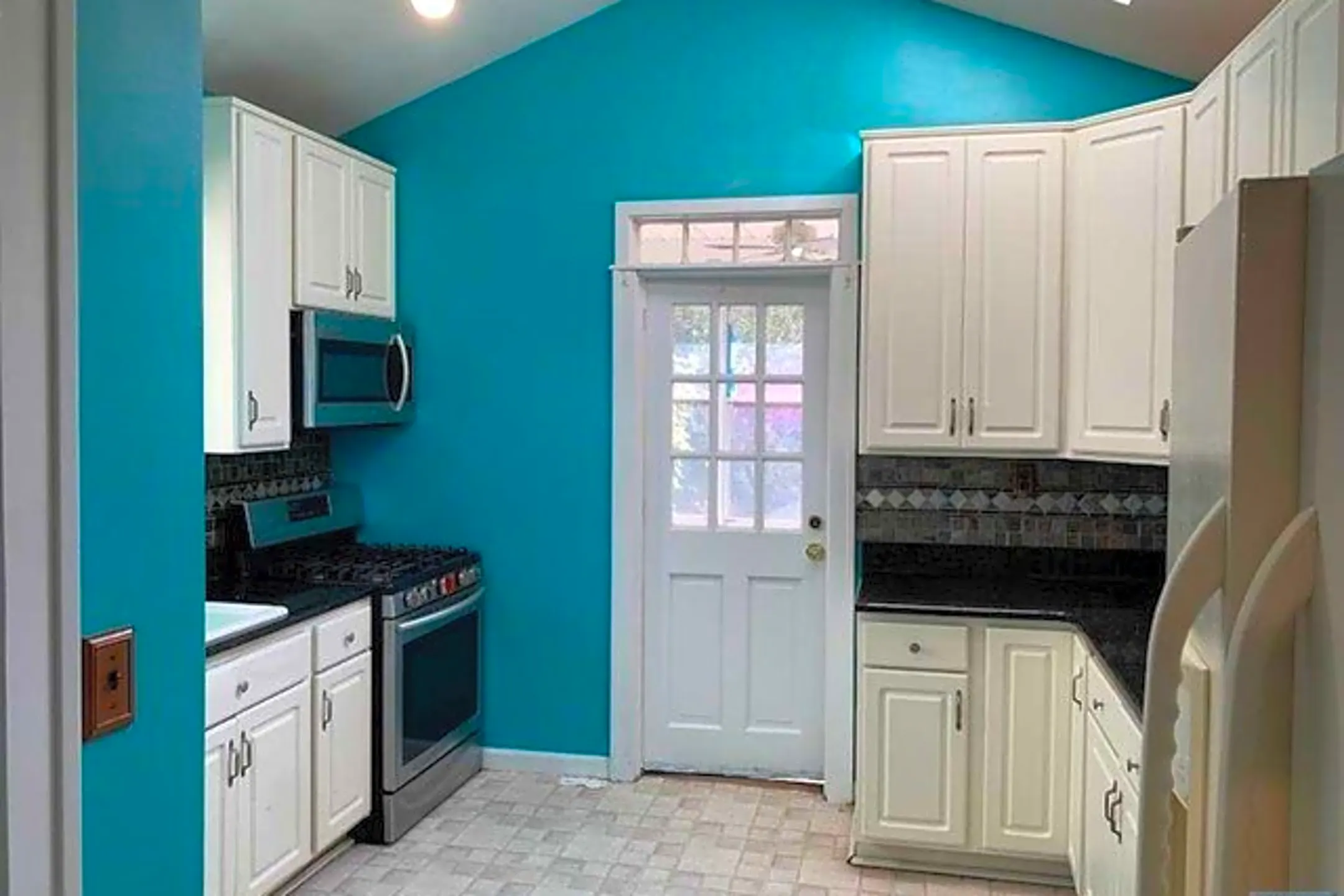 949 Garrison Ave Teaneck, NJ Houses for Rent Rent.