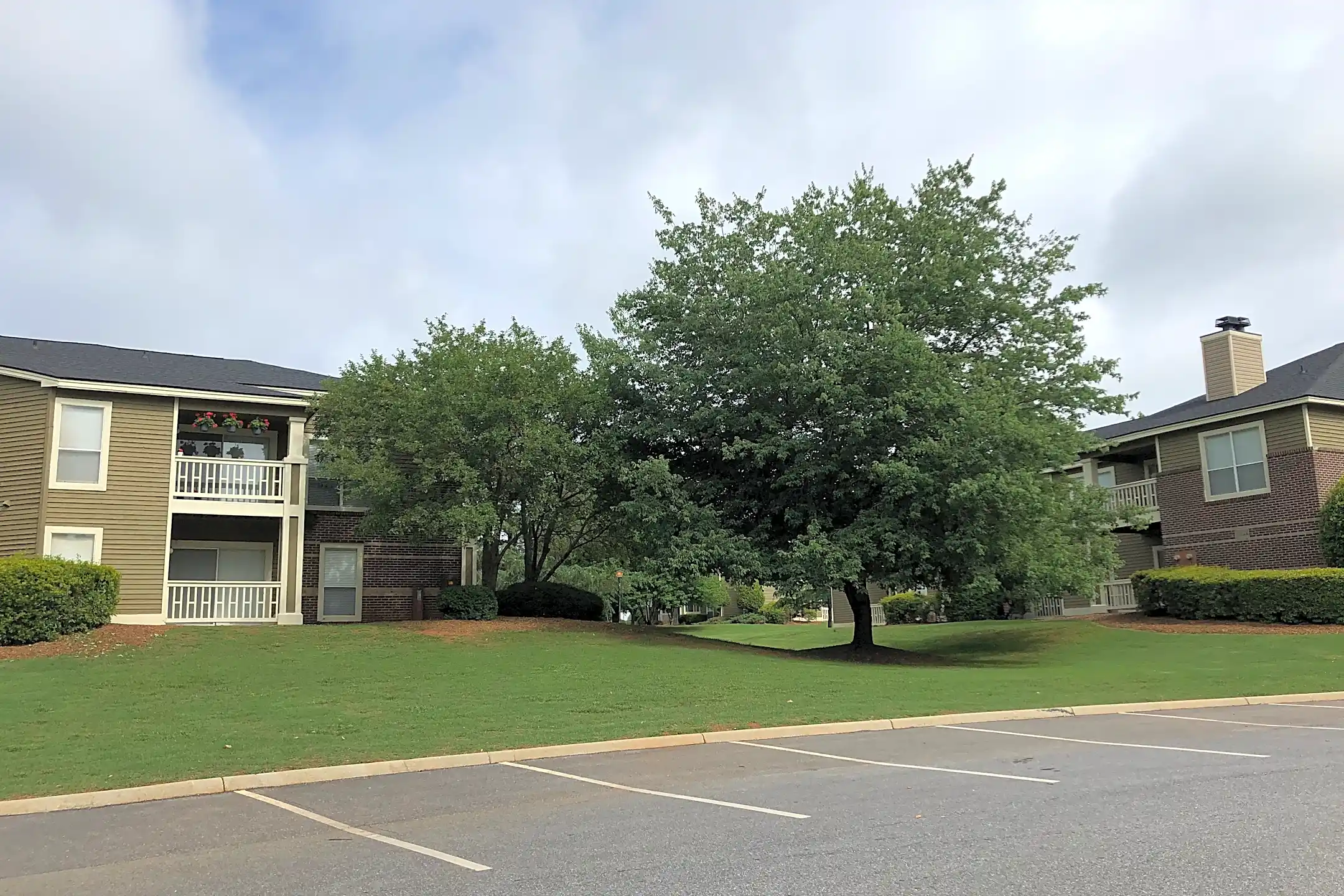 Oak Ridge at Pelham Greenville, SC 29615