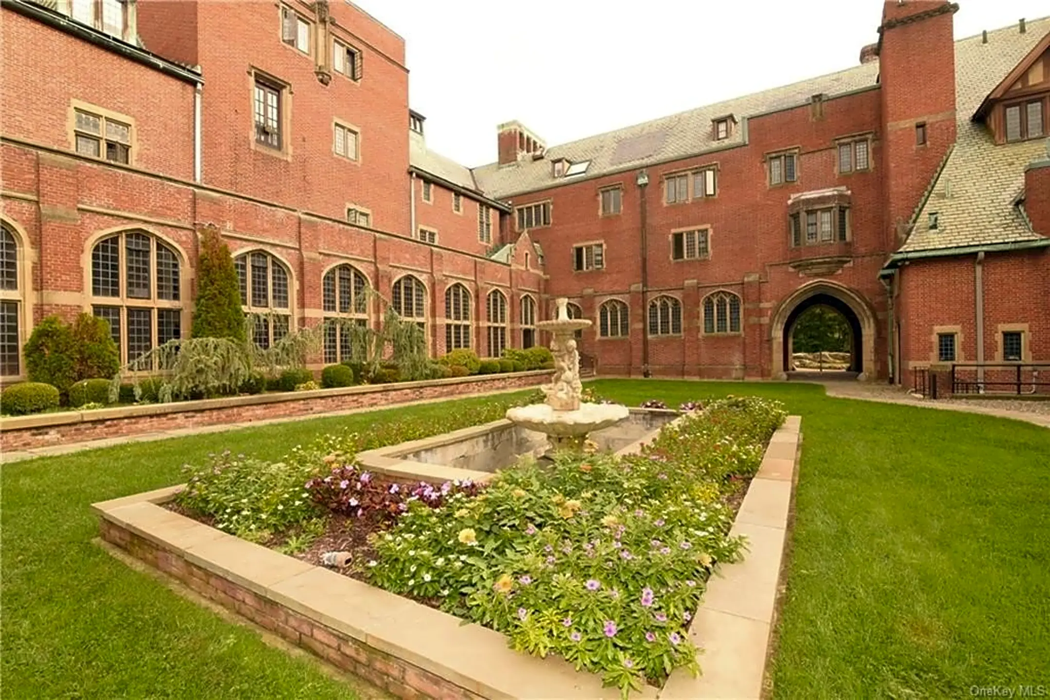 320 Chateau Rive 320 Peekskill, NY Apartments for Rent Rent.