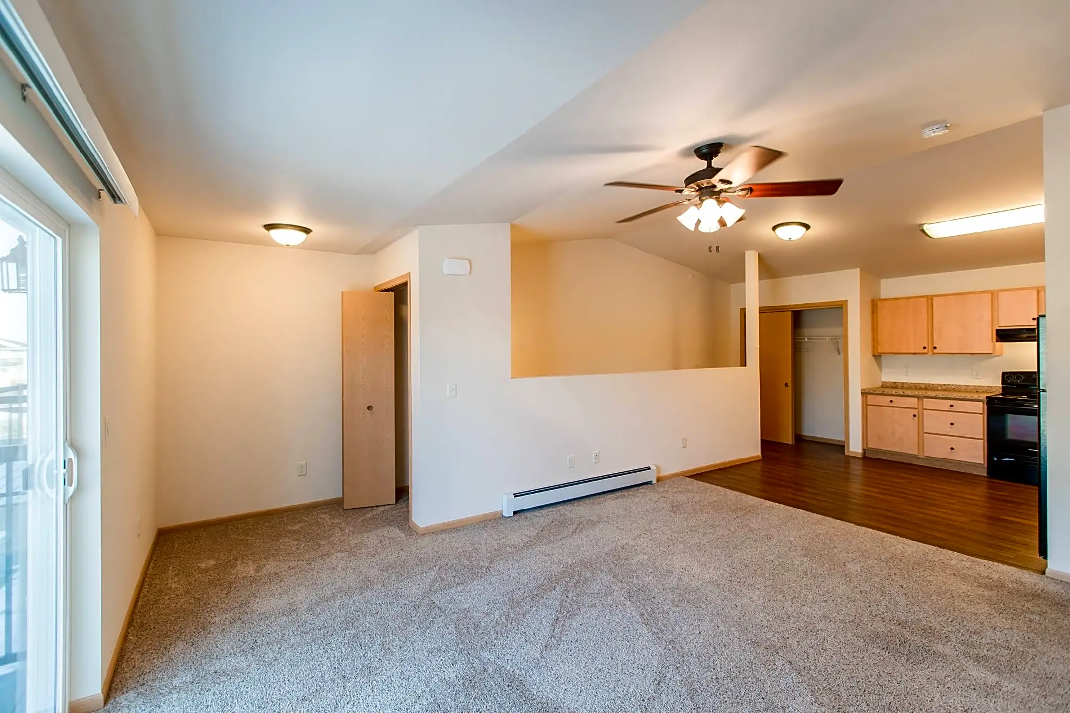 631 32nd Street N Apartments Wisconsin Rapids, WI 54494