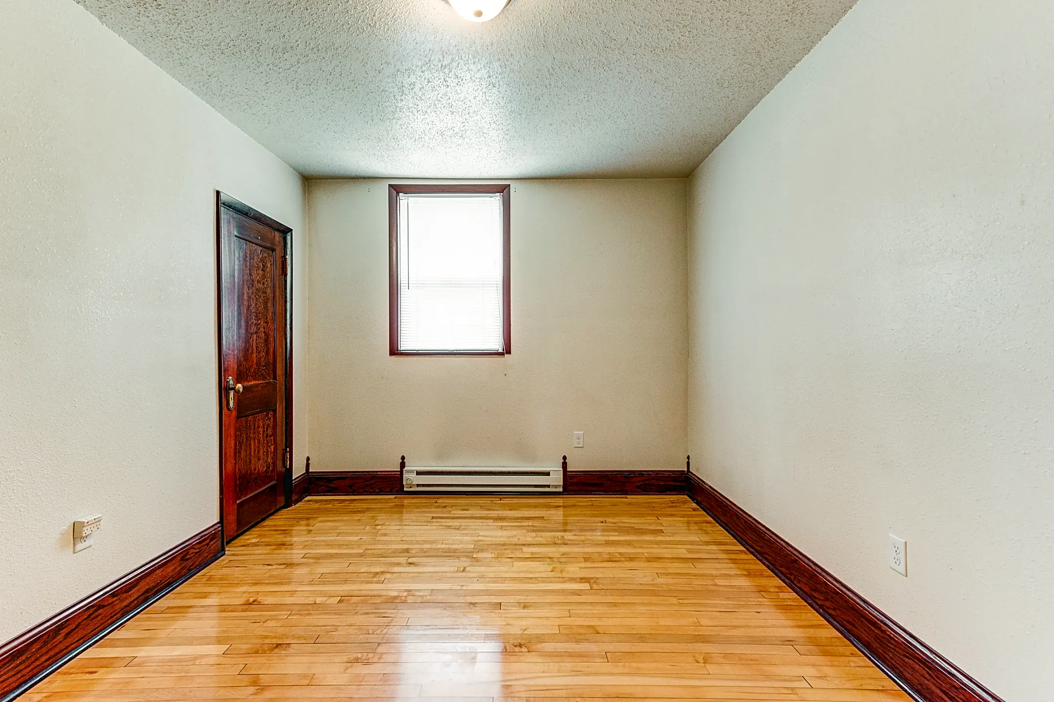 Jackson ApartmentsDowntown Fargo Fargo, ND 58102