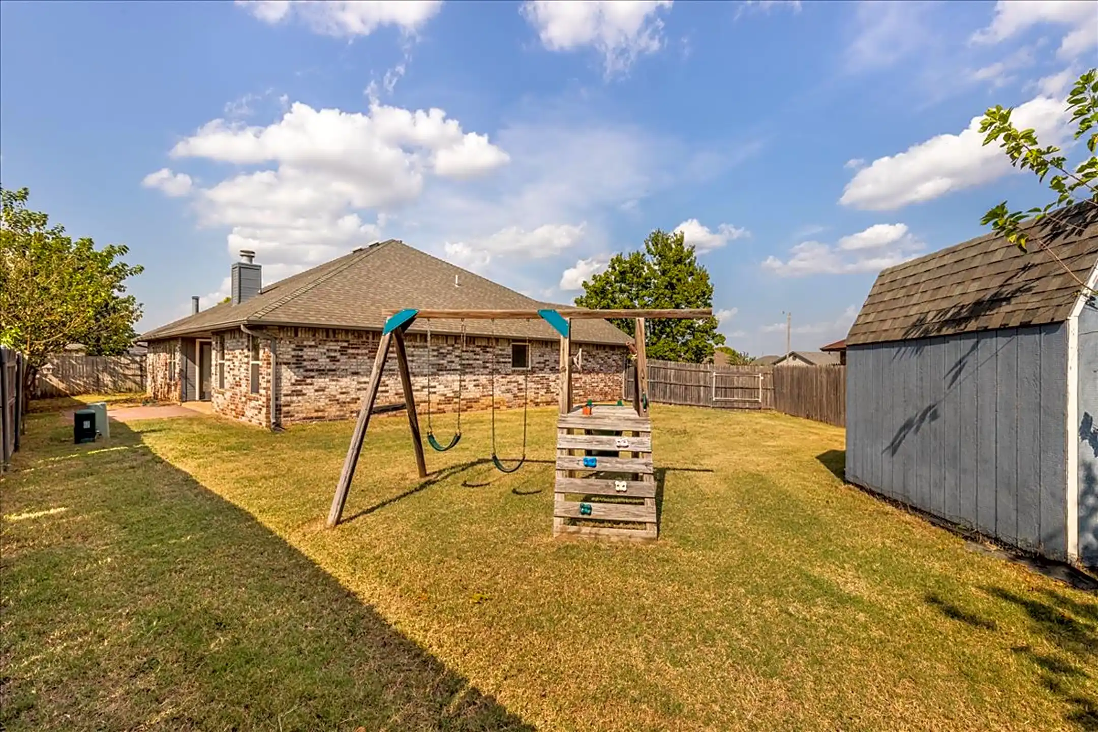 1905 Bluegrass Ct Moore, OK Houses for Rent Rent.