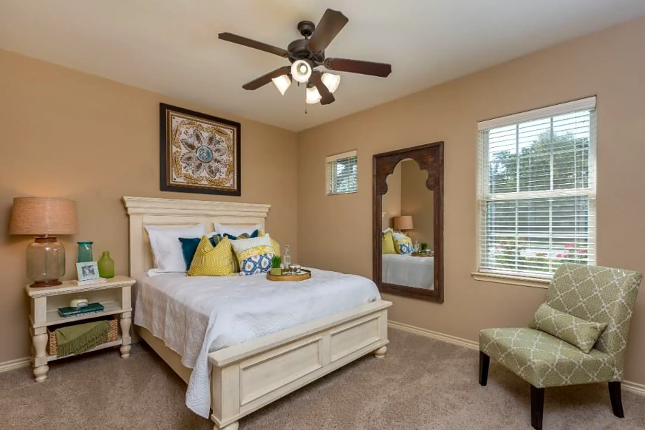 The Barracks Townhomes - College Station, TX 77845