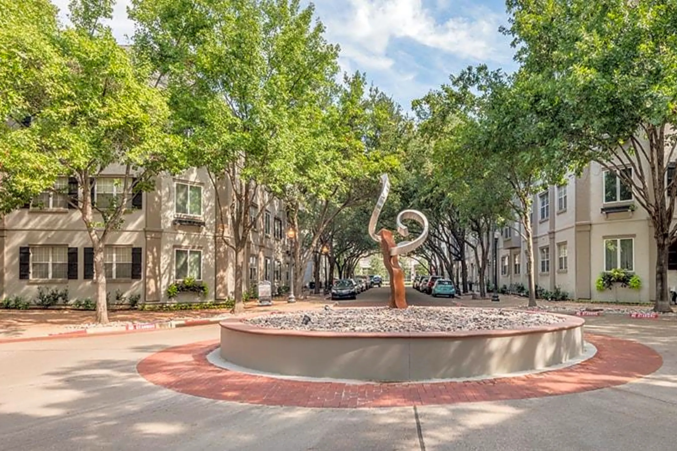 Uptown Village Apartments Dallas