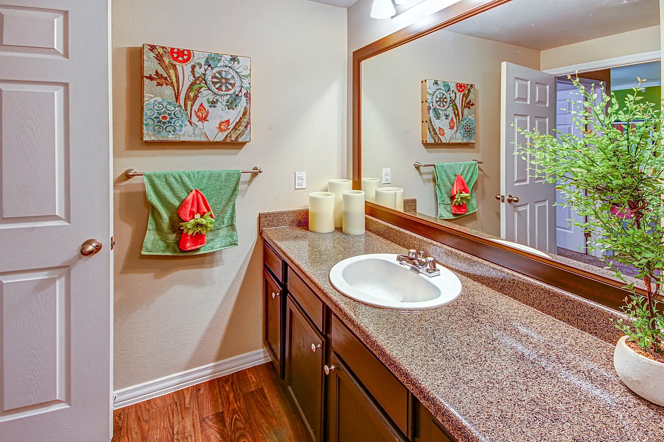 St. Laurent Apartment Homes Grand Prairie, TX 75050