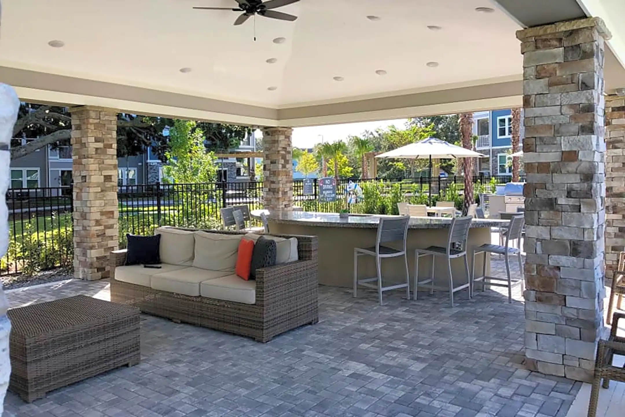 Dunedin Commons Apartments 2701 Dunedin Commons Pl Dunedin, FL