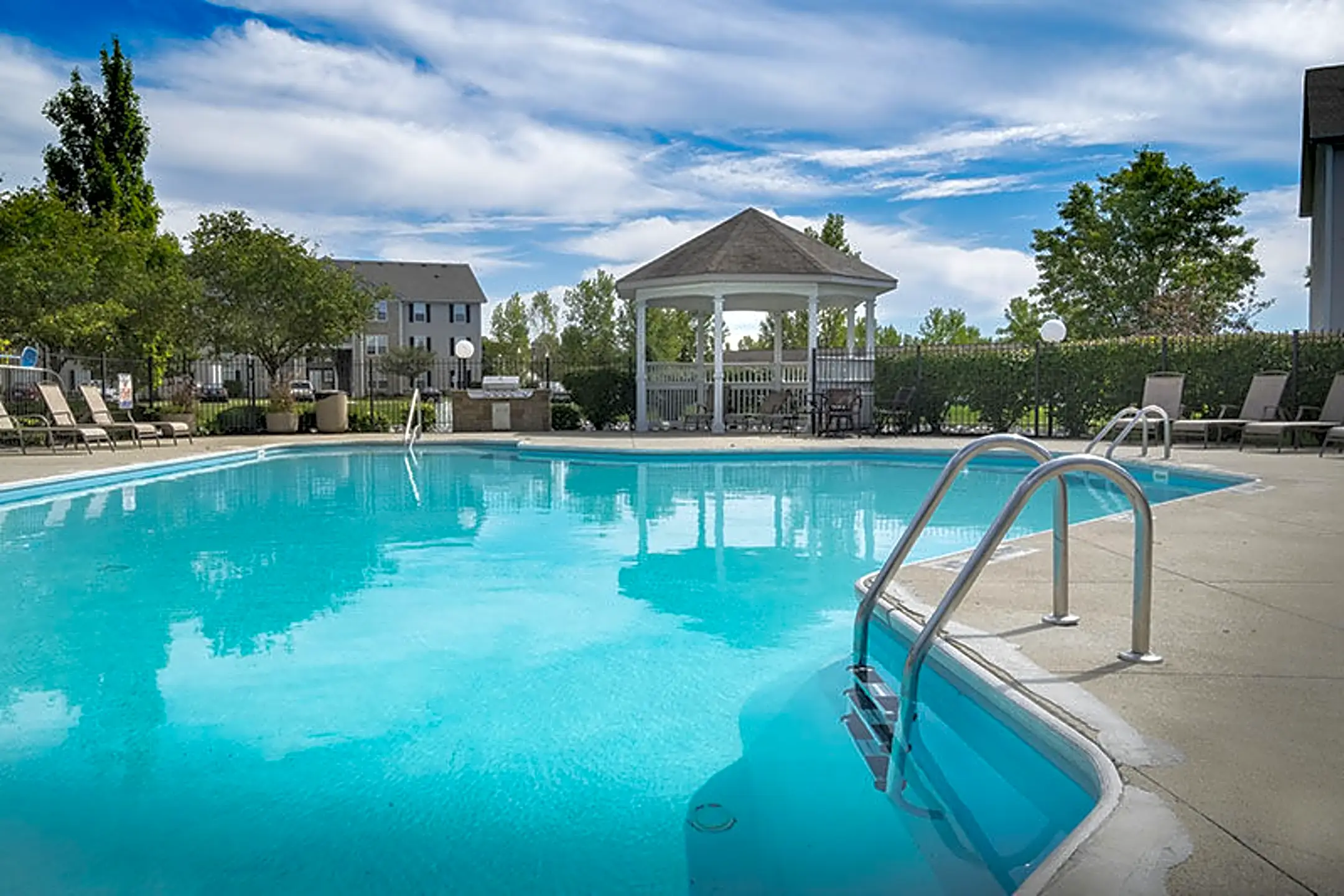 Parkview Apartments Columbus, OH 43228