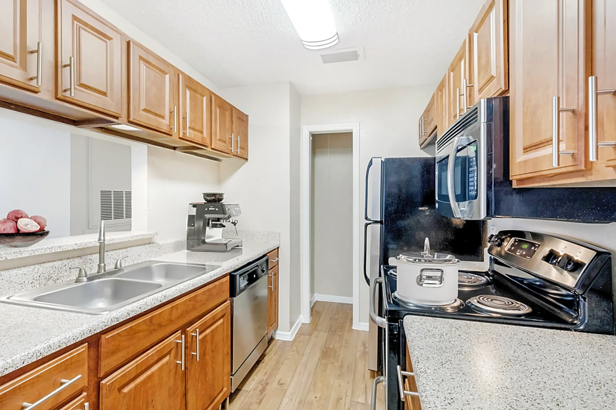 The Gables of McKinney Apartments 1500 West Eldorado Parkway