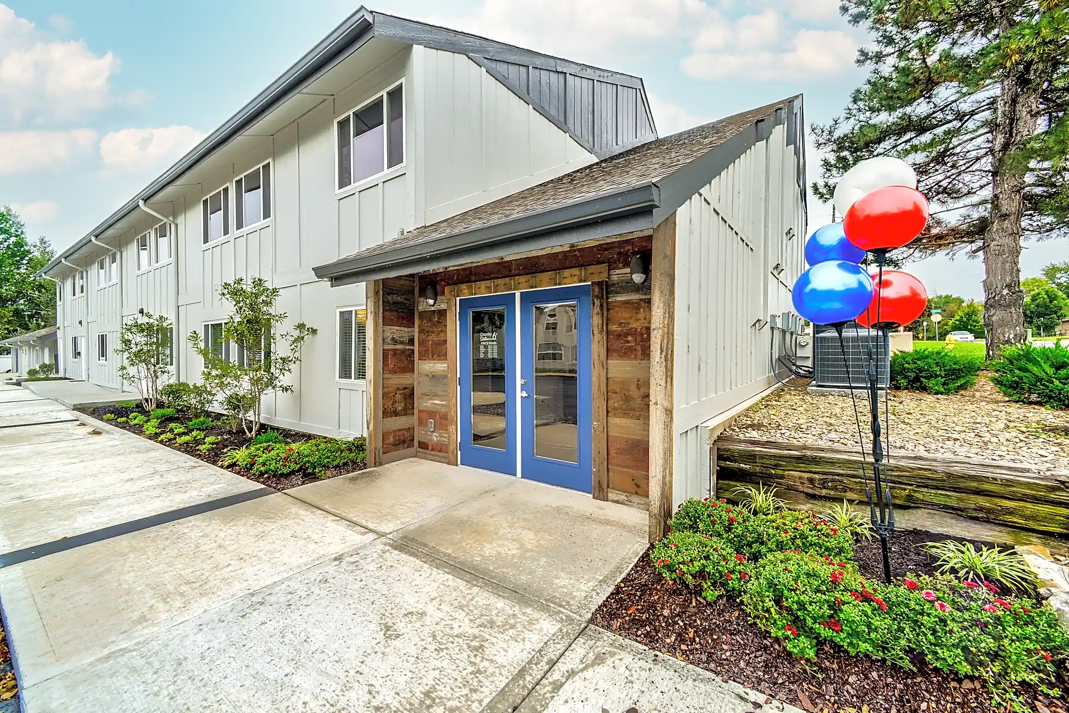 Union Flats & Townhomes Lawrence, KS 66049