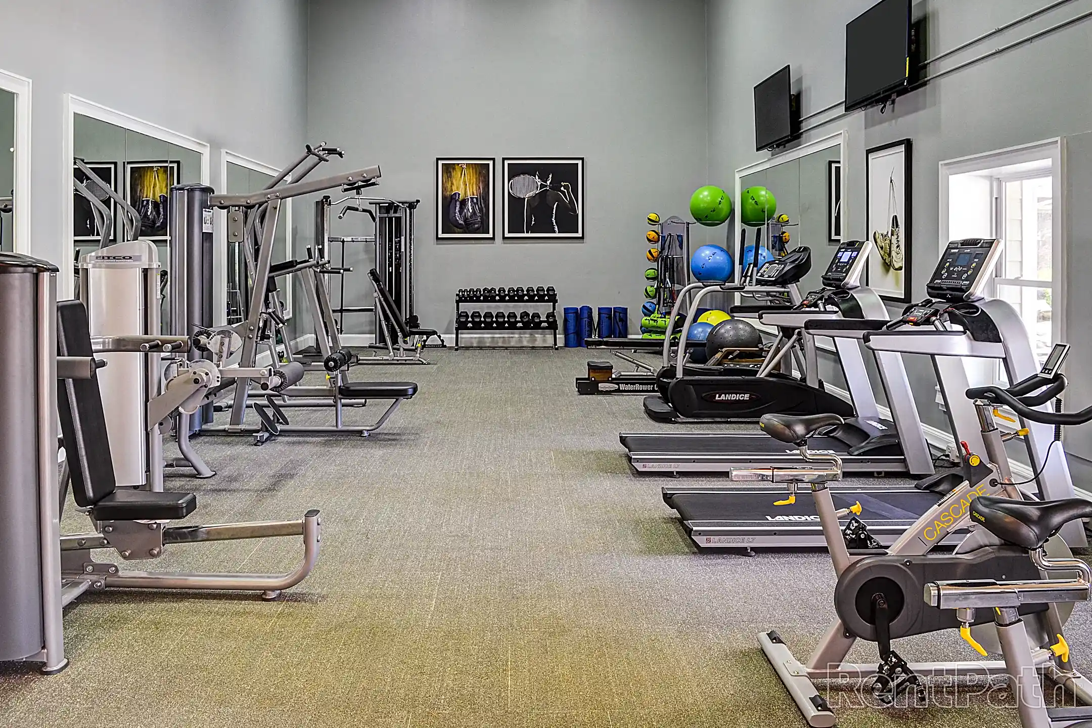 Falls At Spring Creek Apartment Homes Macon, GA 31210