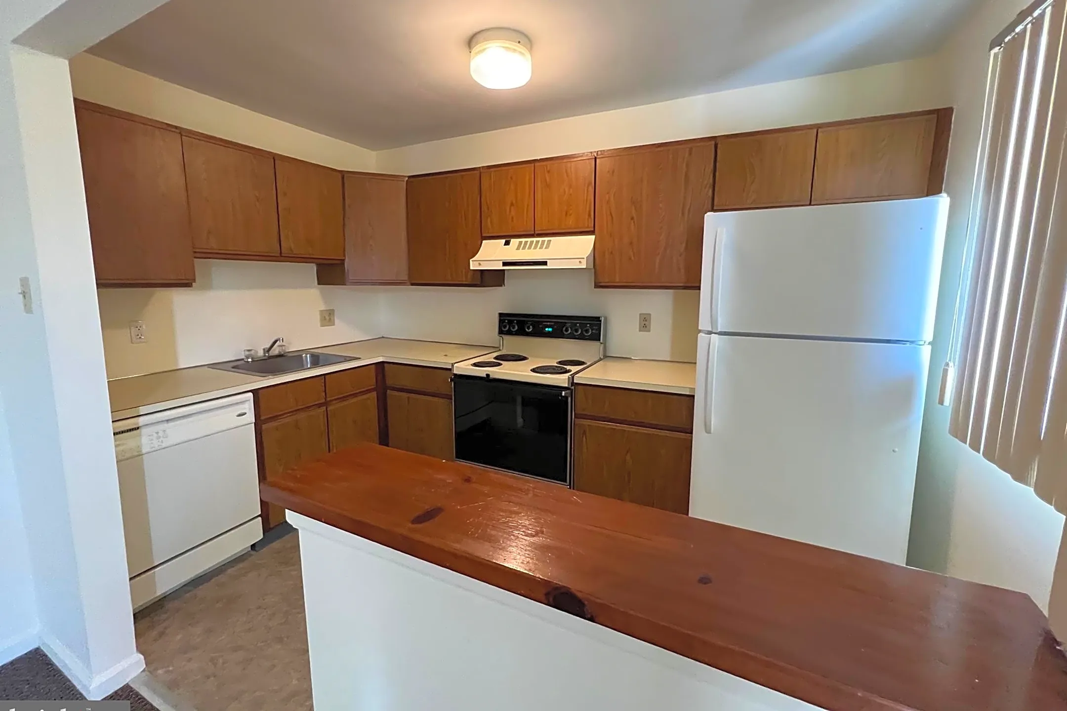 220 Park Ave #19D | Hammonton, NJ Townhomes for Rent | Rent.