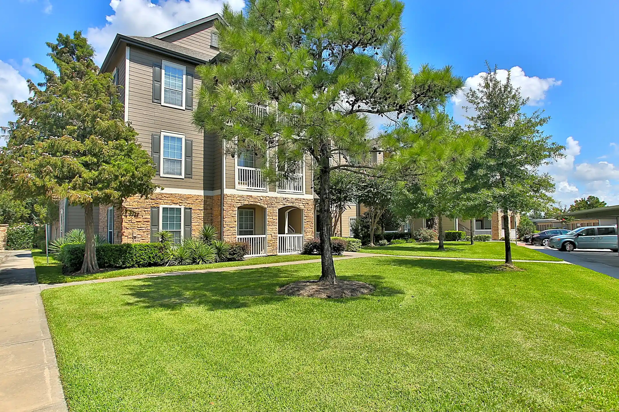 Advenir at Stone Park Apartments Houston, TX 77049