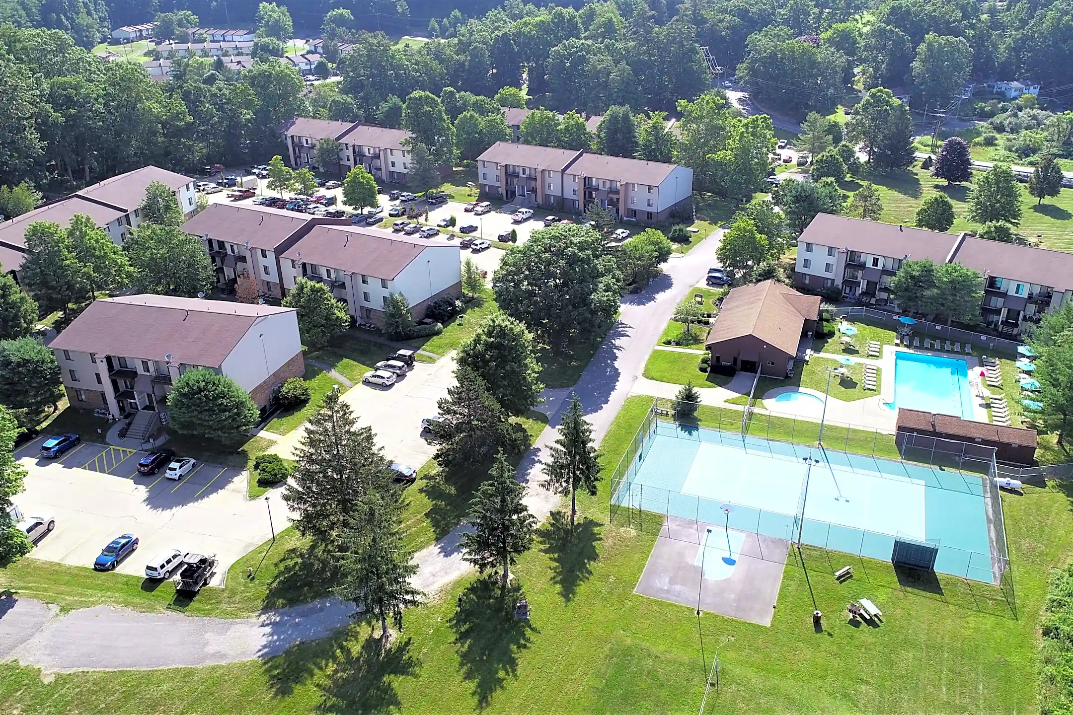 Pikeview Manor Apartments Beckley, WV 25801