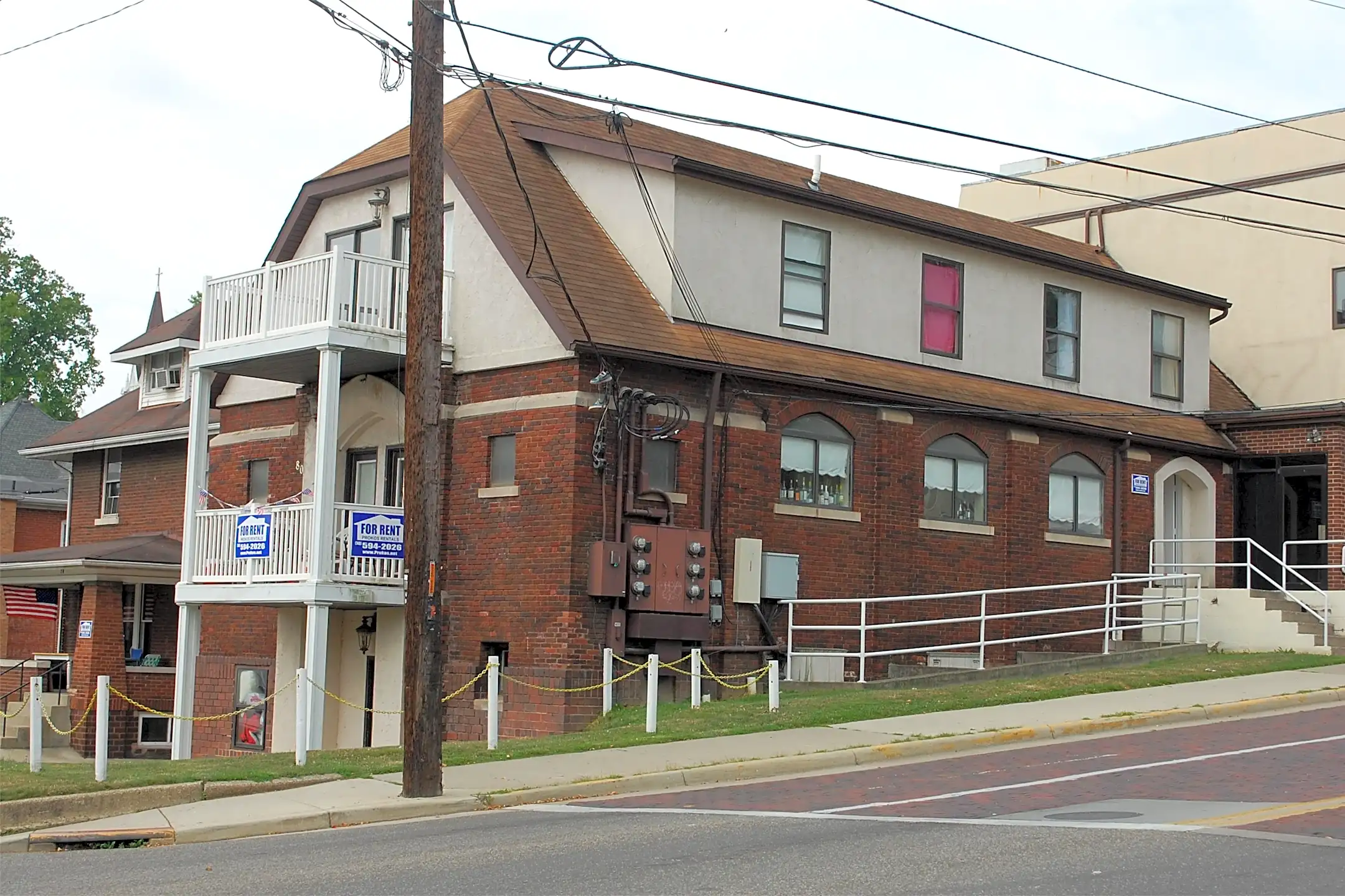 80 E State St 80 E State St unit 2 Athens, OH Apartments for Rent