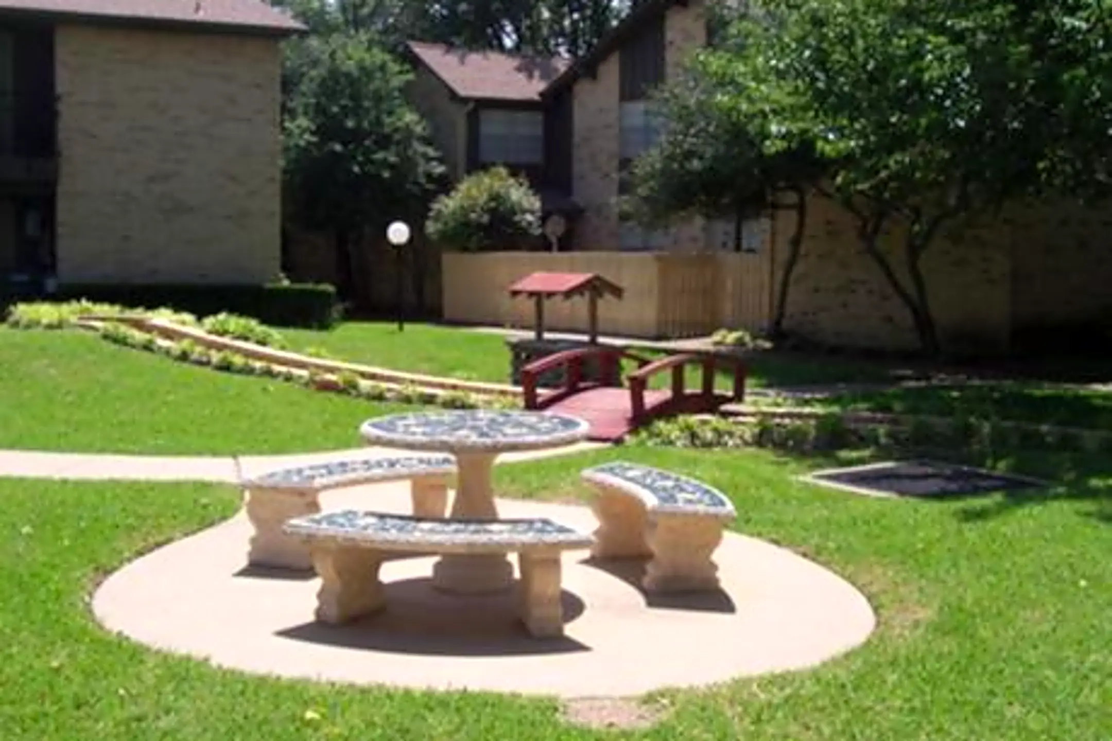 Redbird Village Apartment Homes Apartments Duncanville, TX 75116