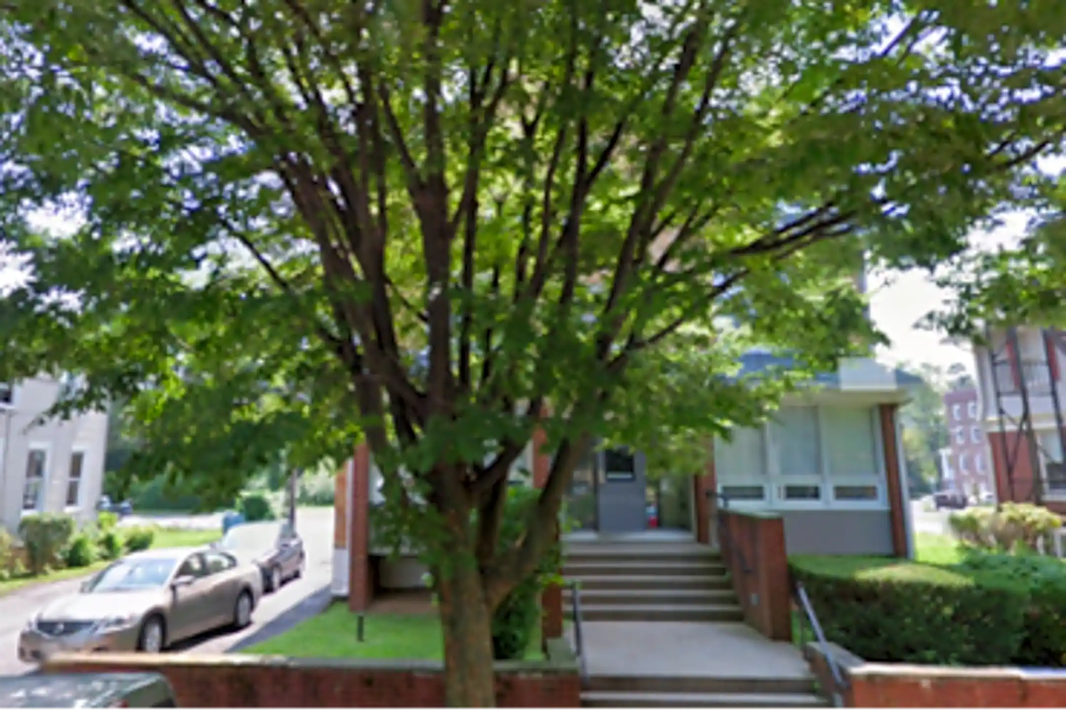 126 E Fairmount Ave Apartments State College, PA 16801