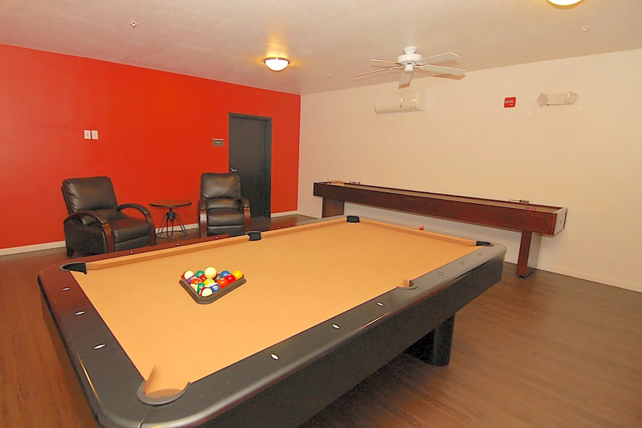 Gaming Center - Englewood Lofts - Indianapolis, IN
