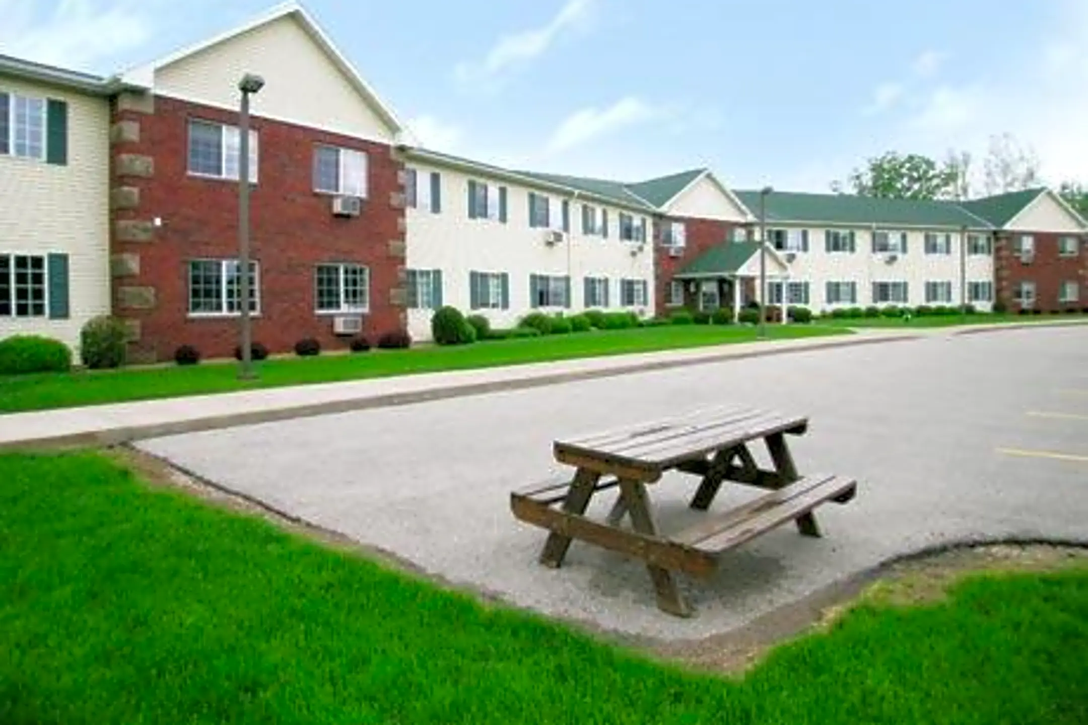 Stonefield Manor Senior Apartments 1264 County Road PH Onalaska, WI