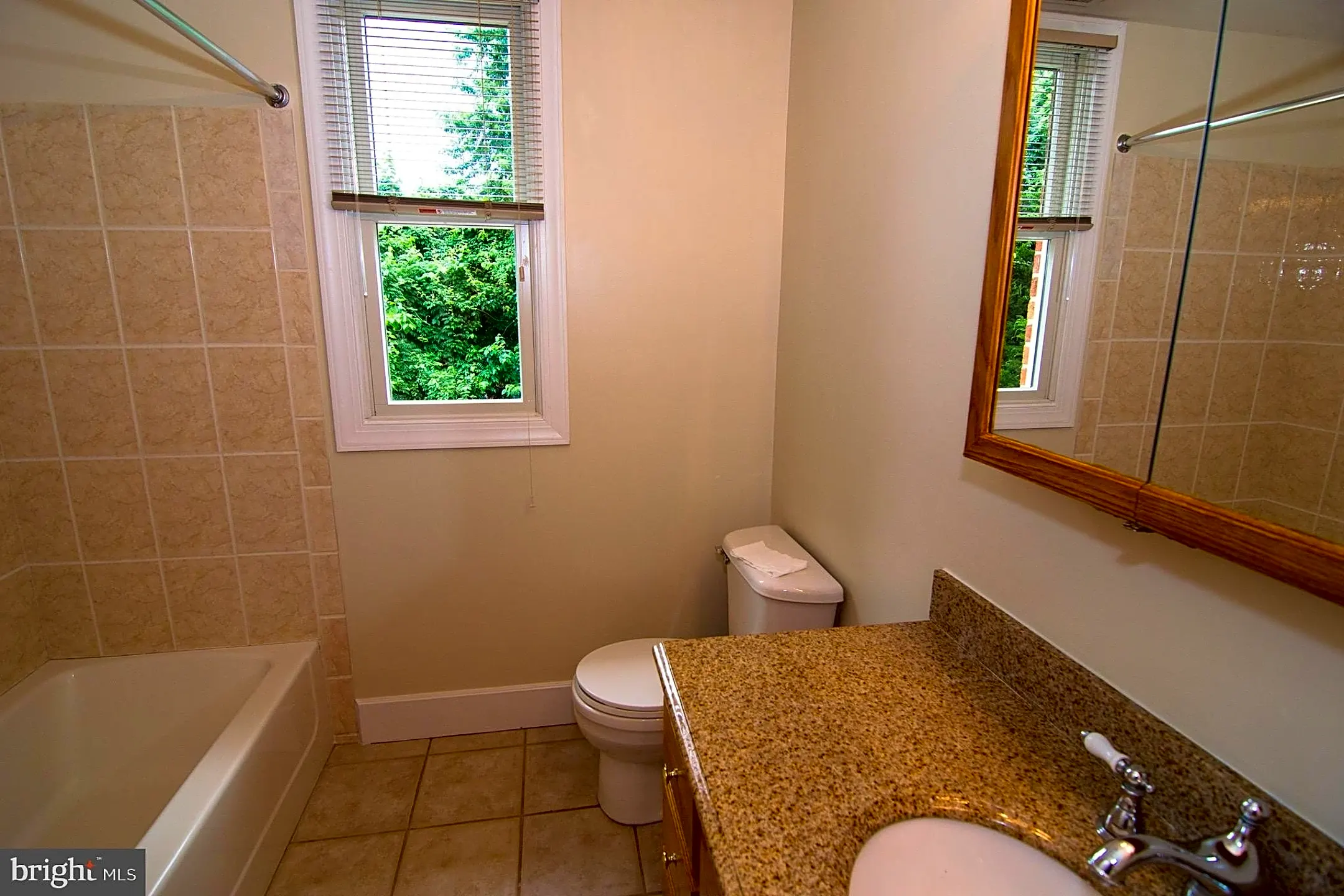 Bathroom - 5 S Garfield St - Arlington, VA