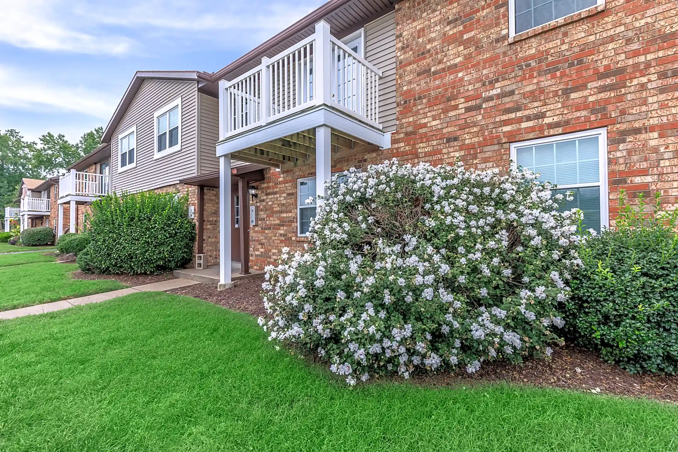 Terra Trace Apartments Evansville, IN 47715