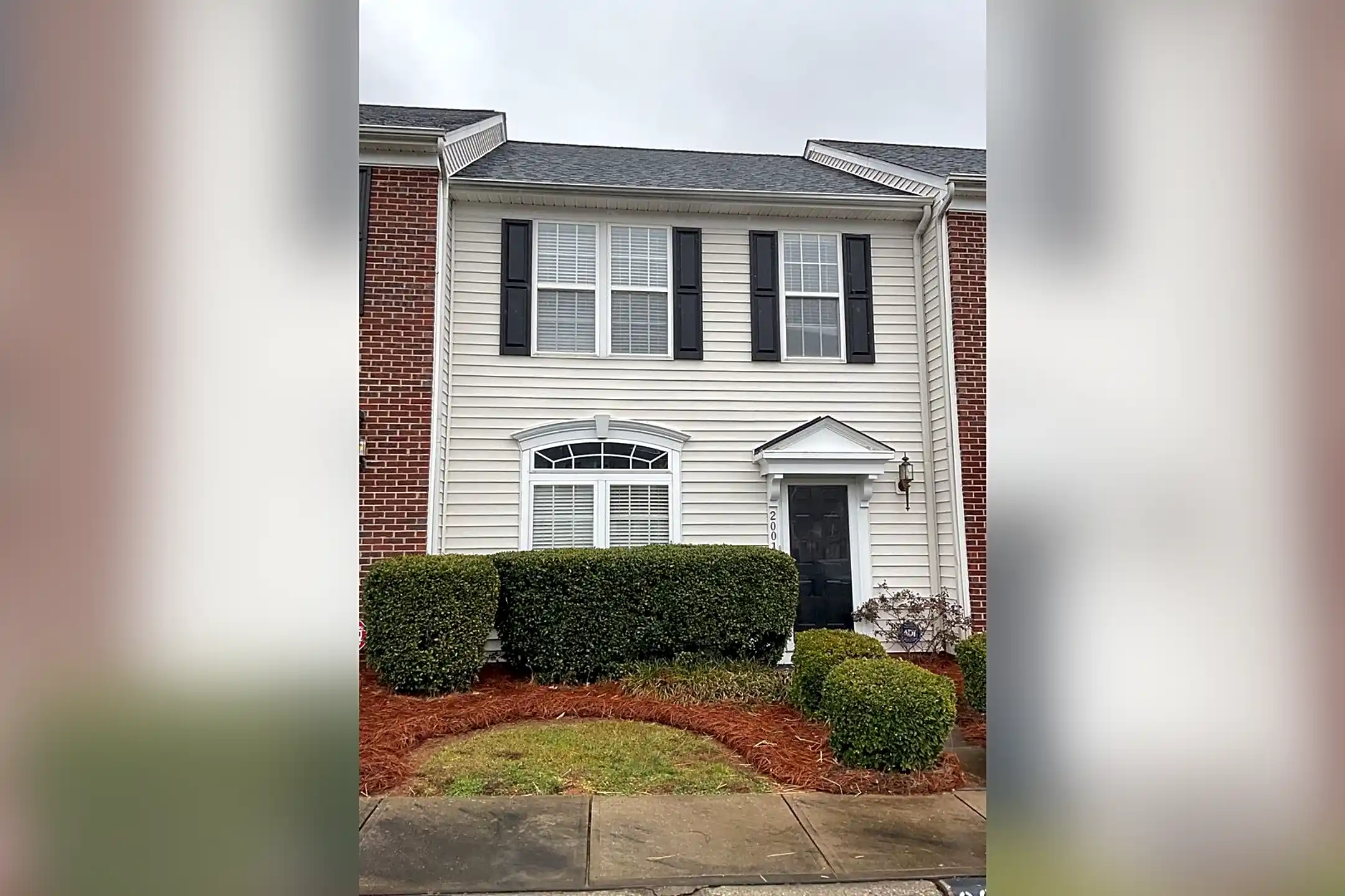 2001 Cramerton Village Dr Houses Cramerton, NC 28032