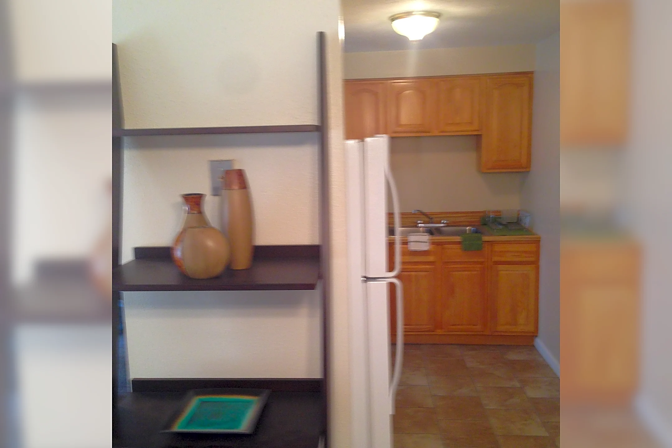 The Meadows Patio ApartmentsHEAT INCLUDED! 5691 Chevrolet Blvd