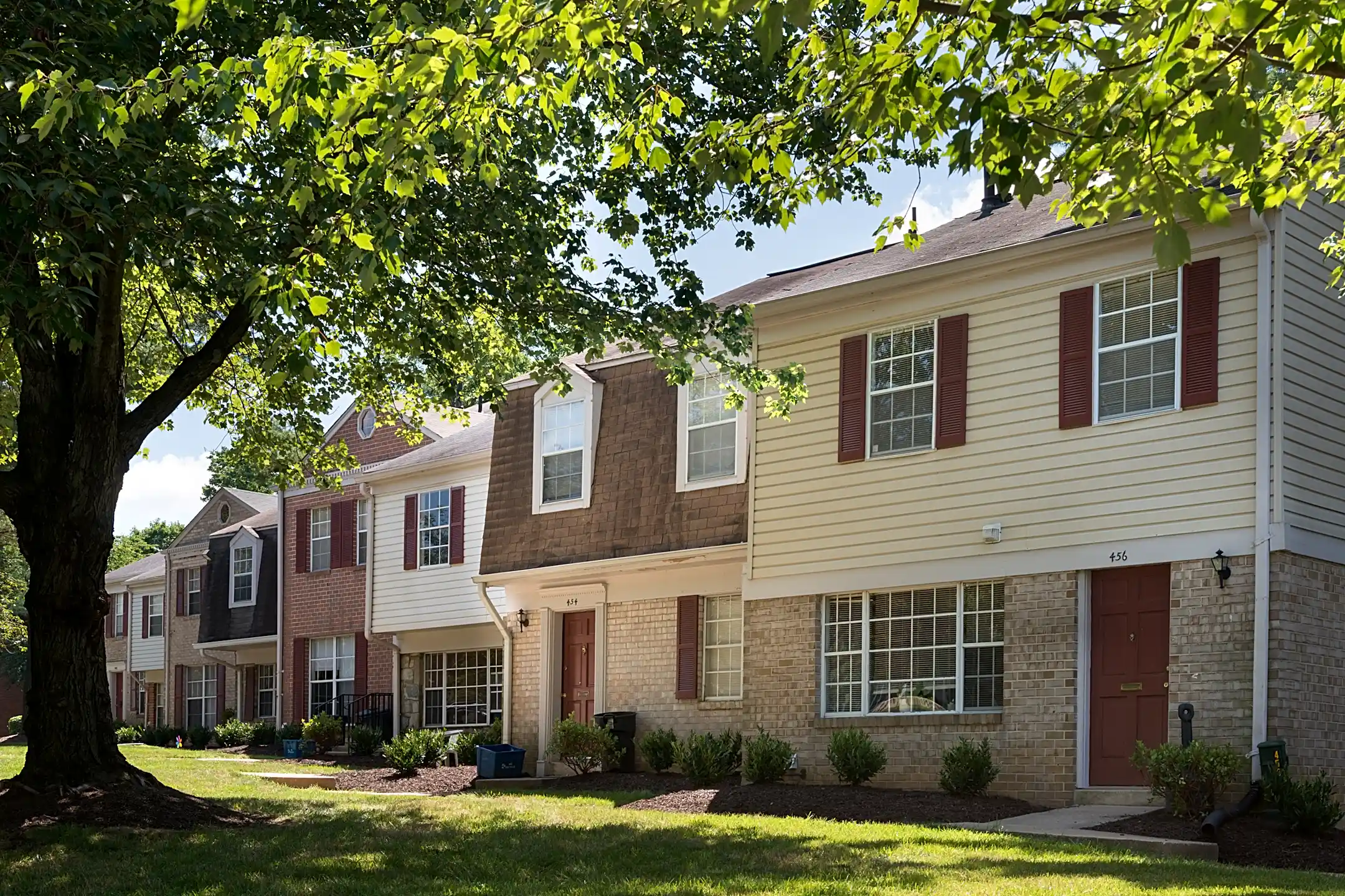 Scarborough Square Rockville, MD 20850