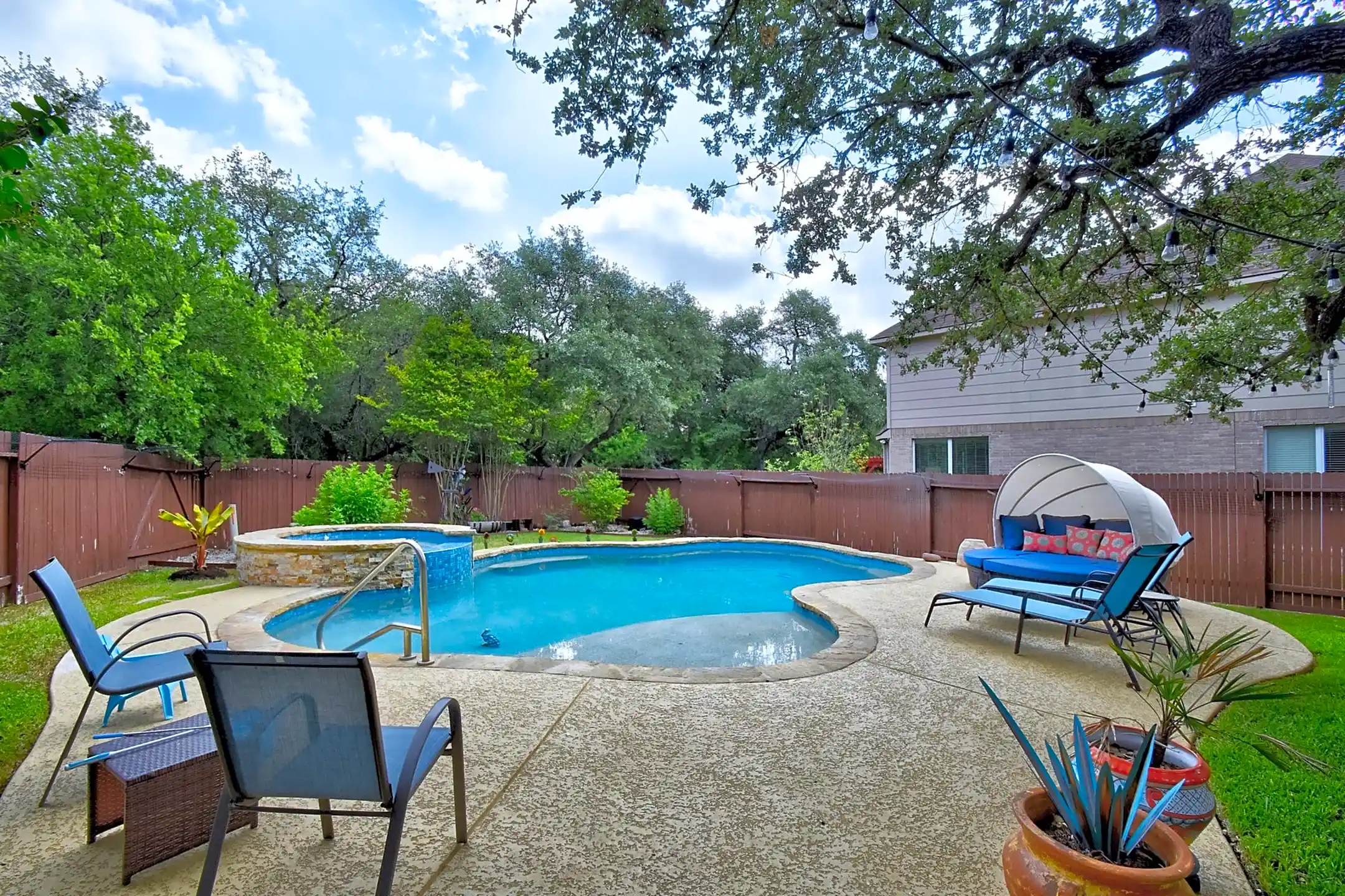 15814 Hachita Blanco Helotes, TX Houses for Rent Rent.