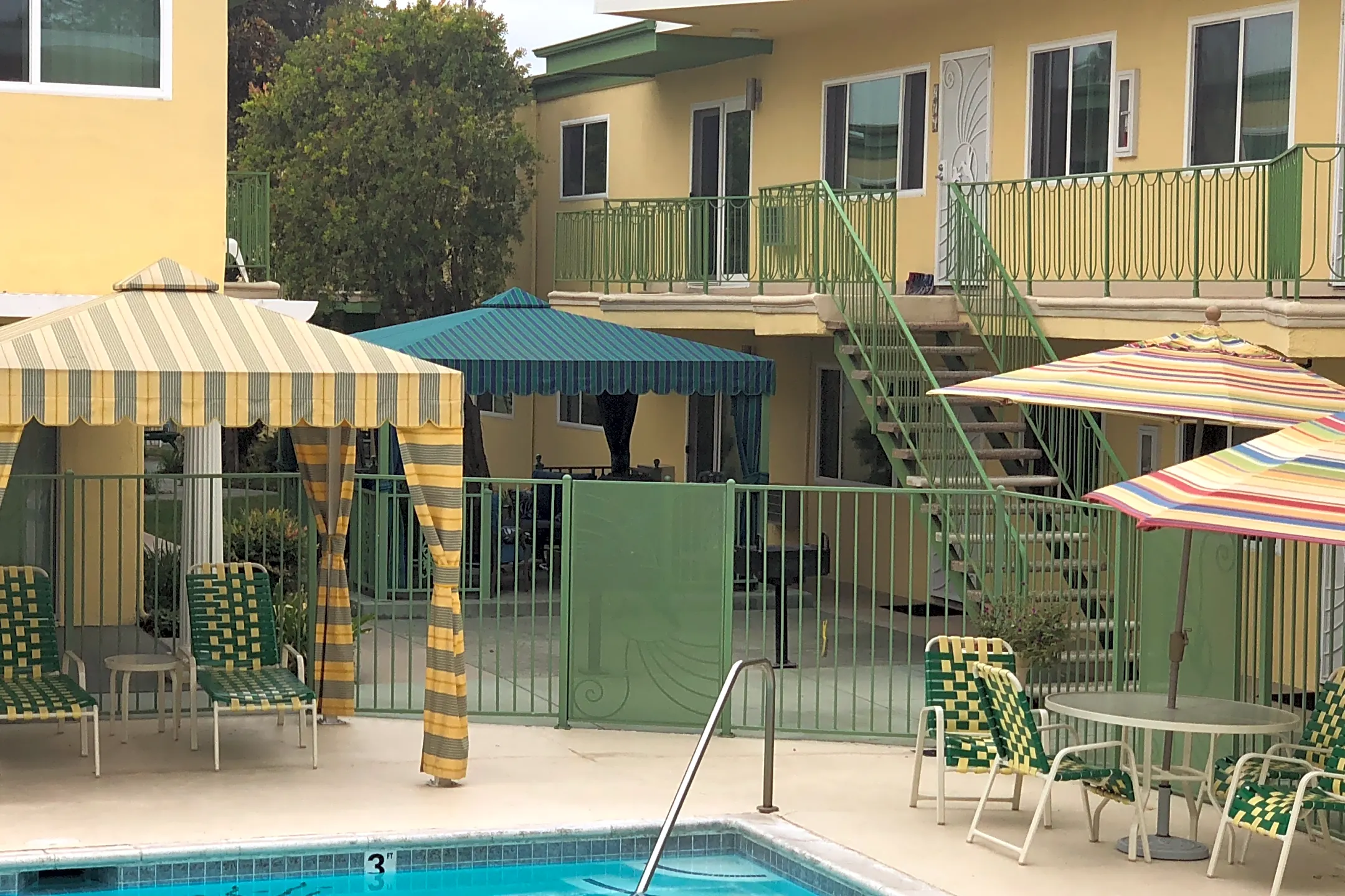 villa-capri-apartments-14220-francisquito-ave-baldwin-park-ca