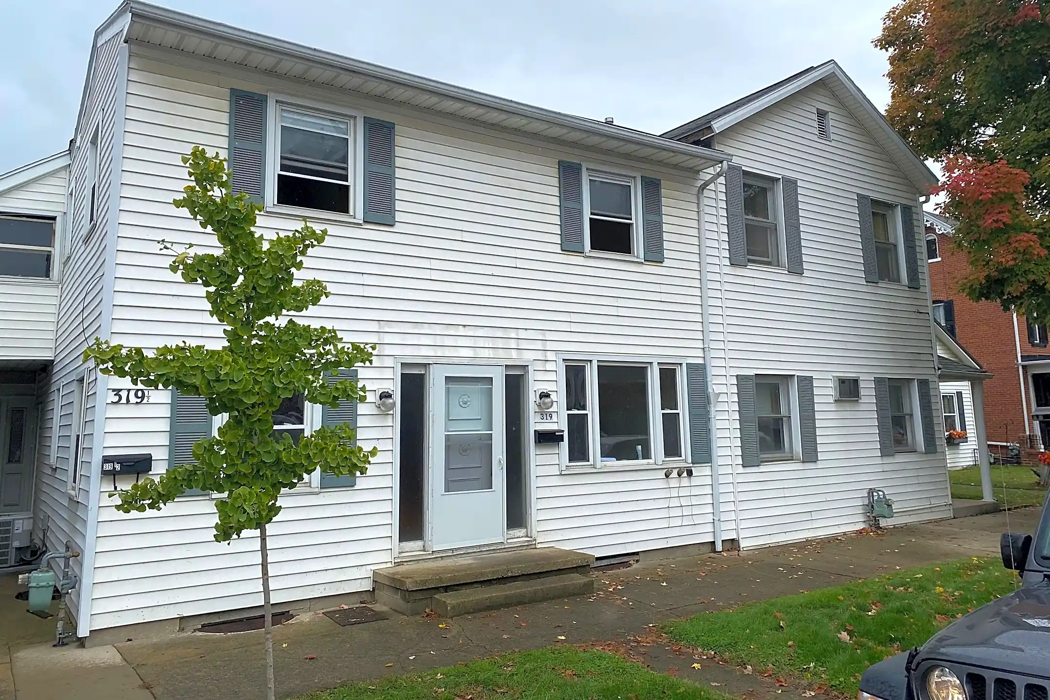 319 E Main St Apartments Circleville, OH 43113