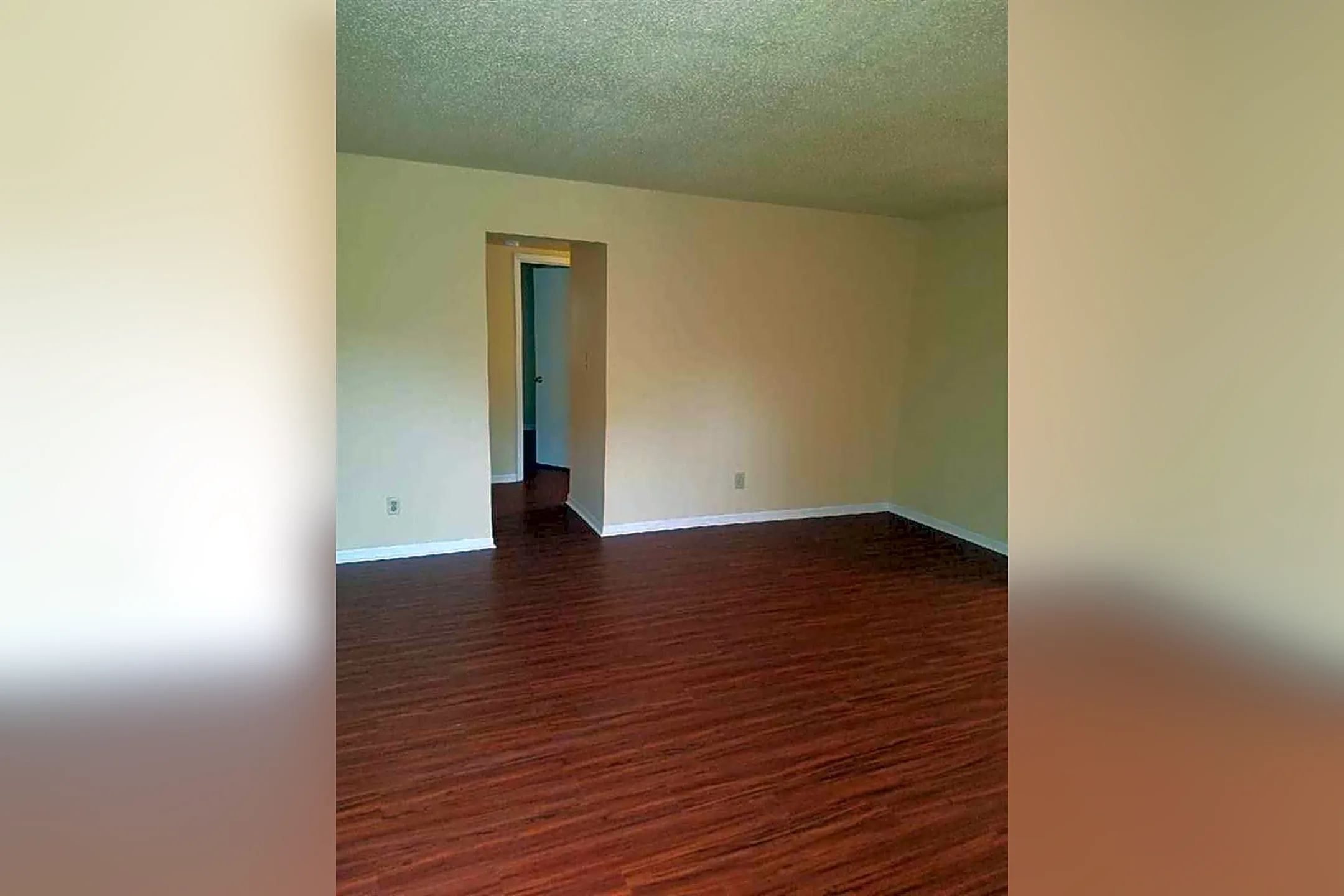 Greenwood Apartments - Henderson, KY
