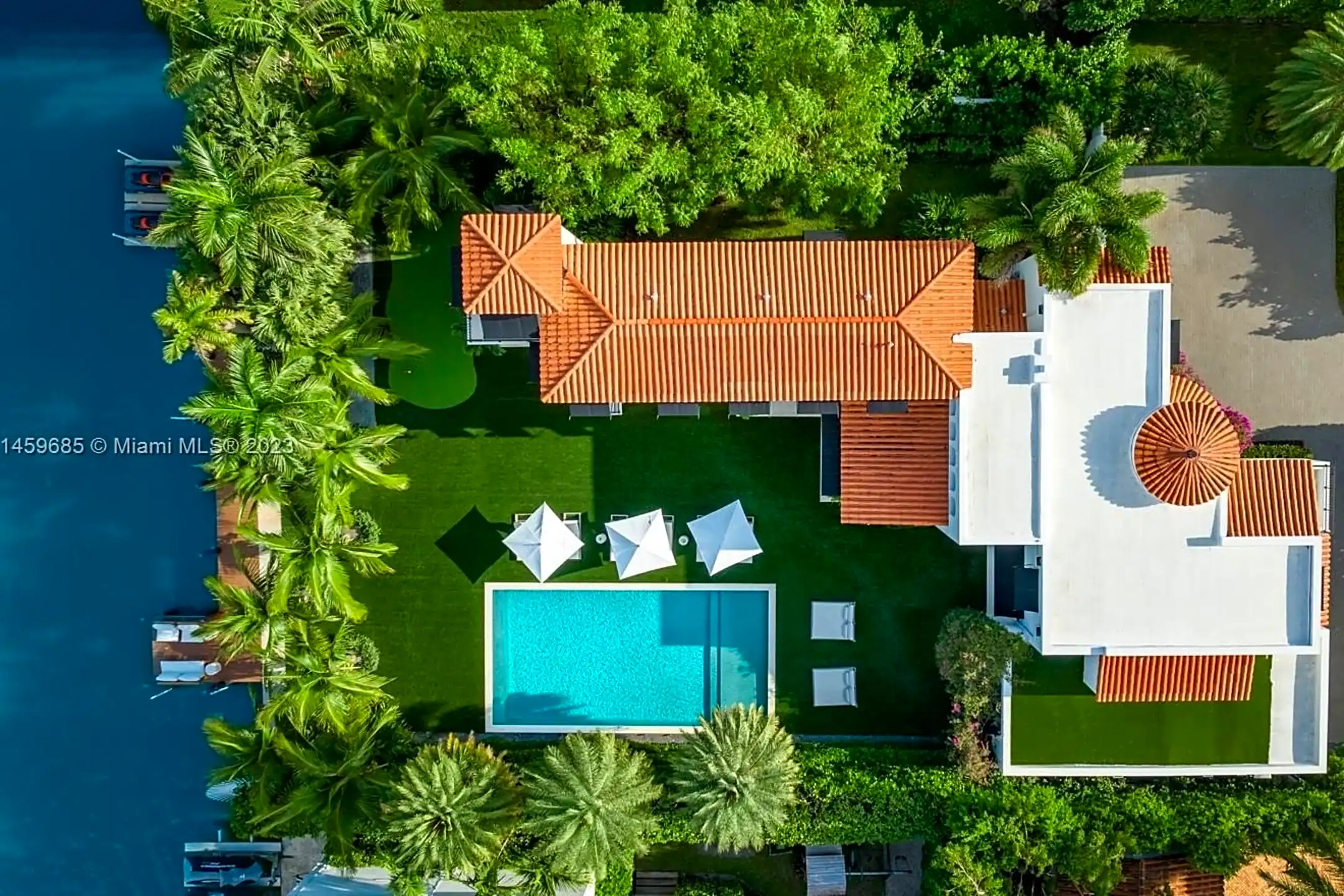 Community Signage - 1221 W 48th St - Miami Beach, FL