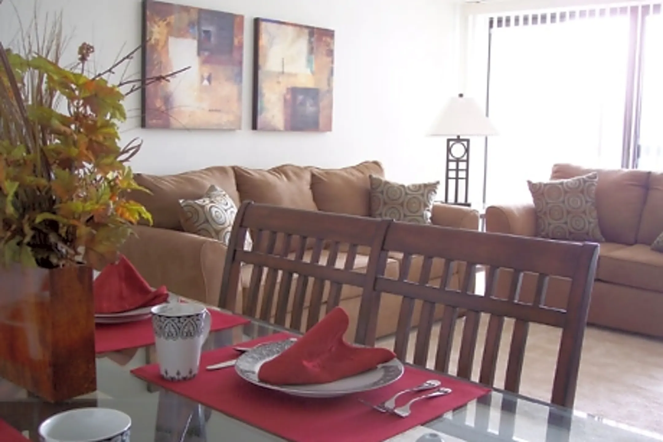 Kensington Place Apartments Cleveland Heights, OH 44118