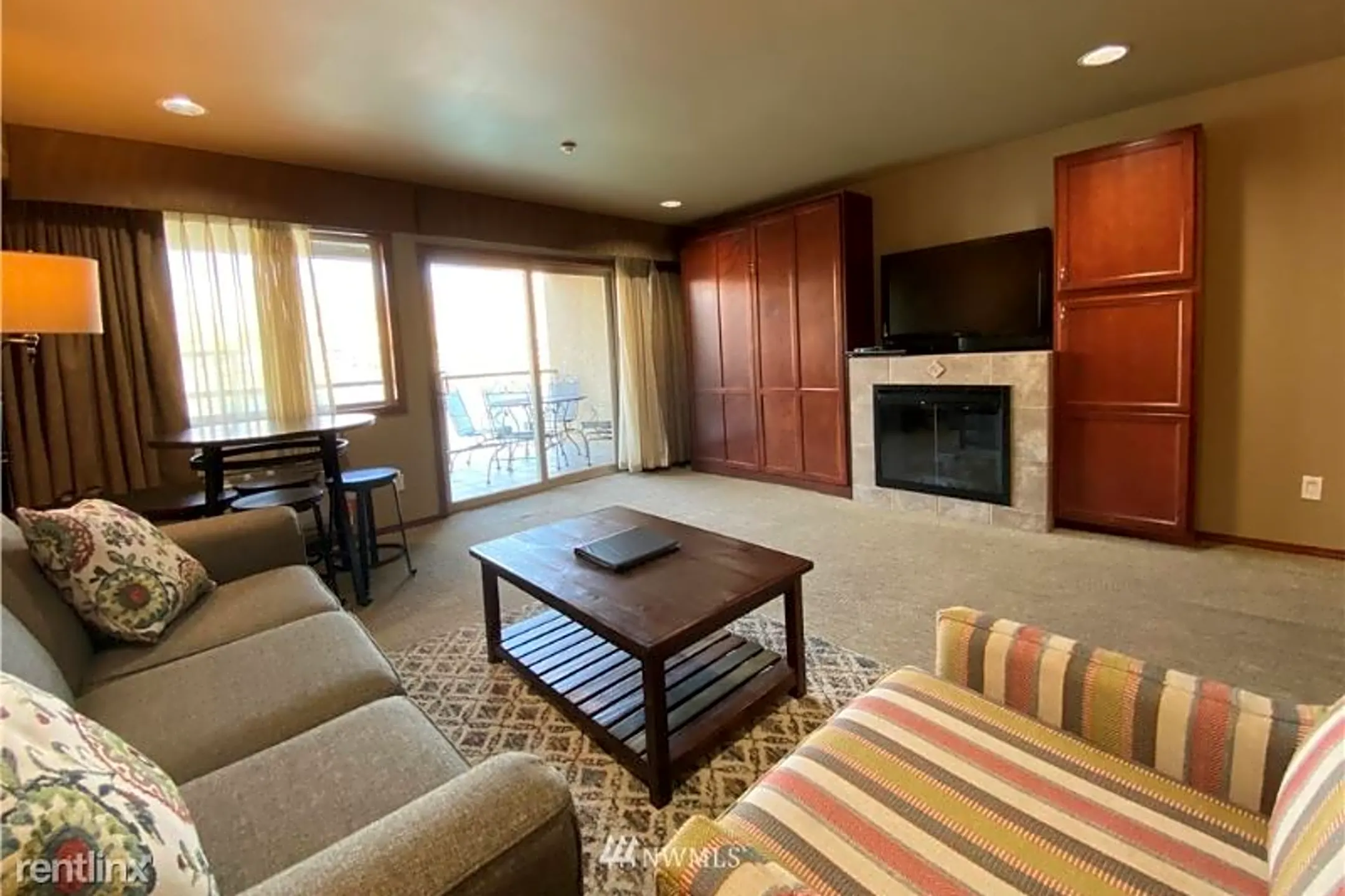 322 W Woodin Ave 322 W Woodin Ave unit 630 Chelan, WA Condos for