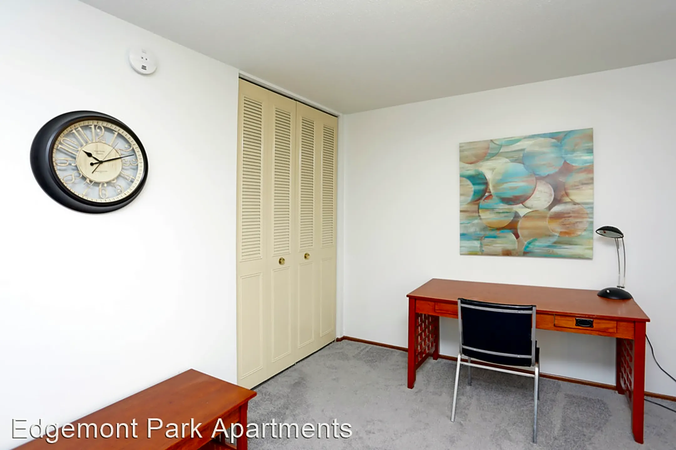 Edgemont Park Apartments - Waterloo, IA