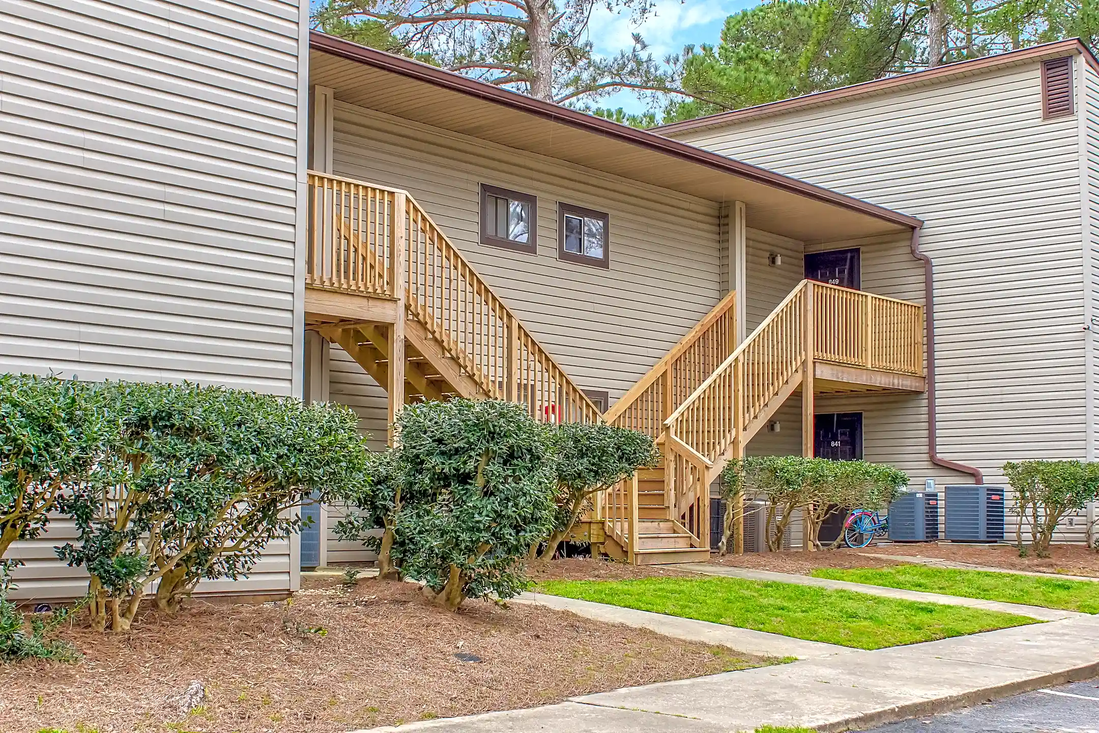 Meadow Pointe Apartments Fayetteville, NC 28303