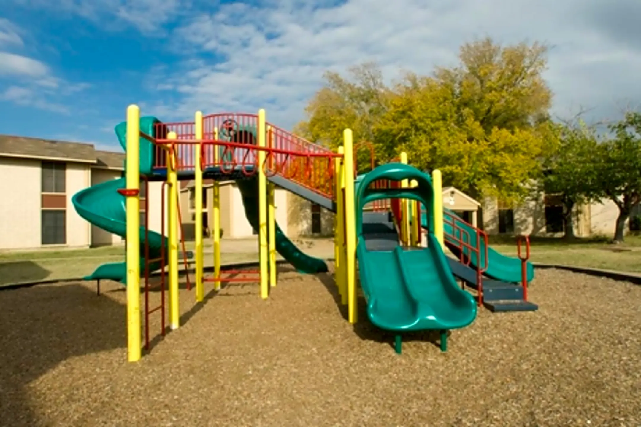 Mira Flores 9901 Bruton Rd Dallas, TX Apartments for Rent Rent.