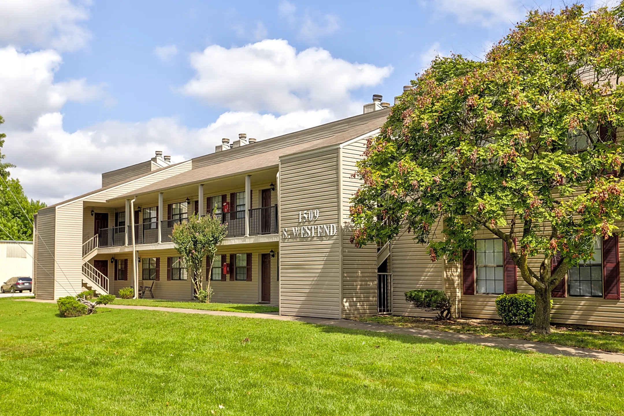 Foxfire Apartments 1701 S West End St Springdale, AR Apartments for