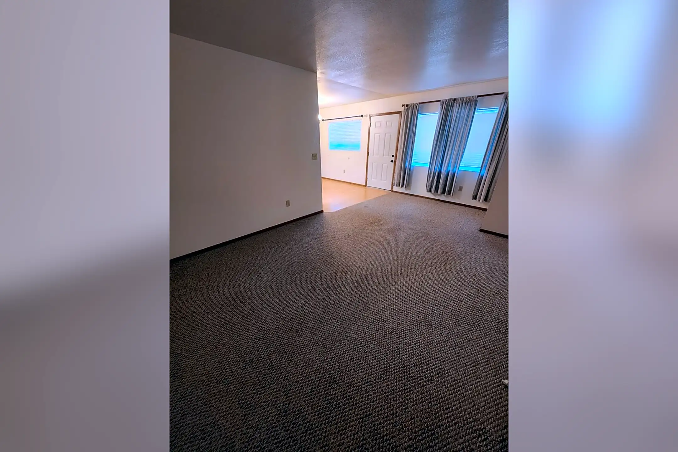 3570 E 2nd Ave 3570 E 2nd Ave unit 2 Post Falls, ID Houses for Rent