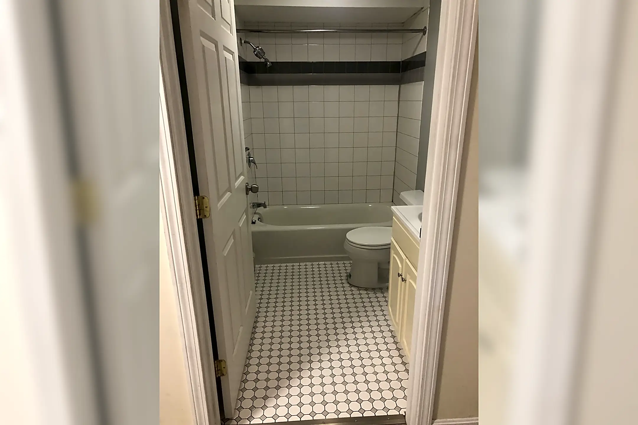 455 S Main St Apartments Brewer, ME 04412