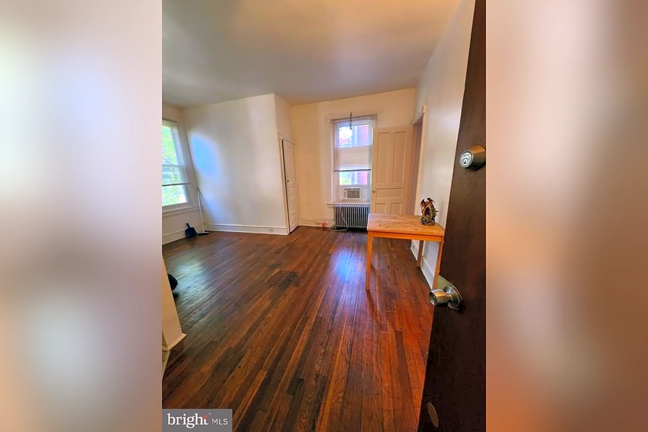 927 Farragut St 2R Philadelphia, PA Apartments for Rent Rent.