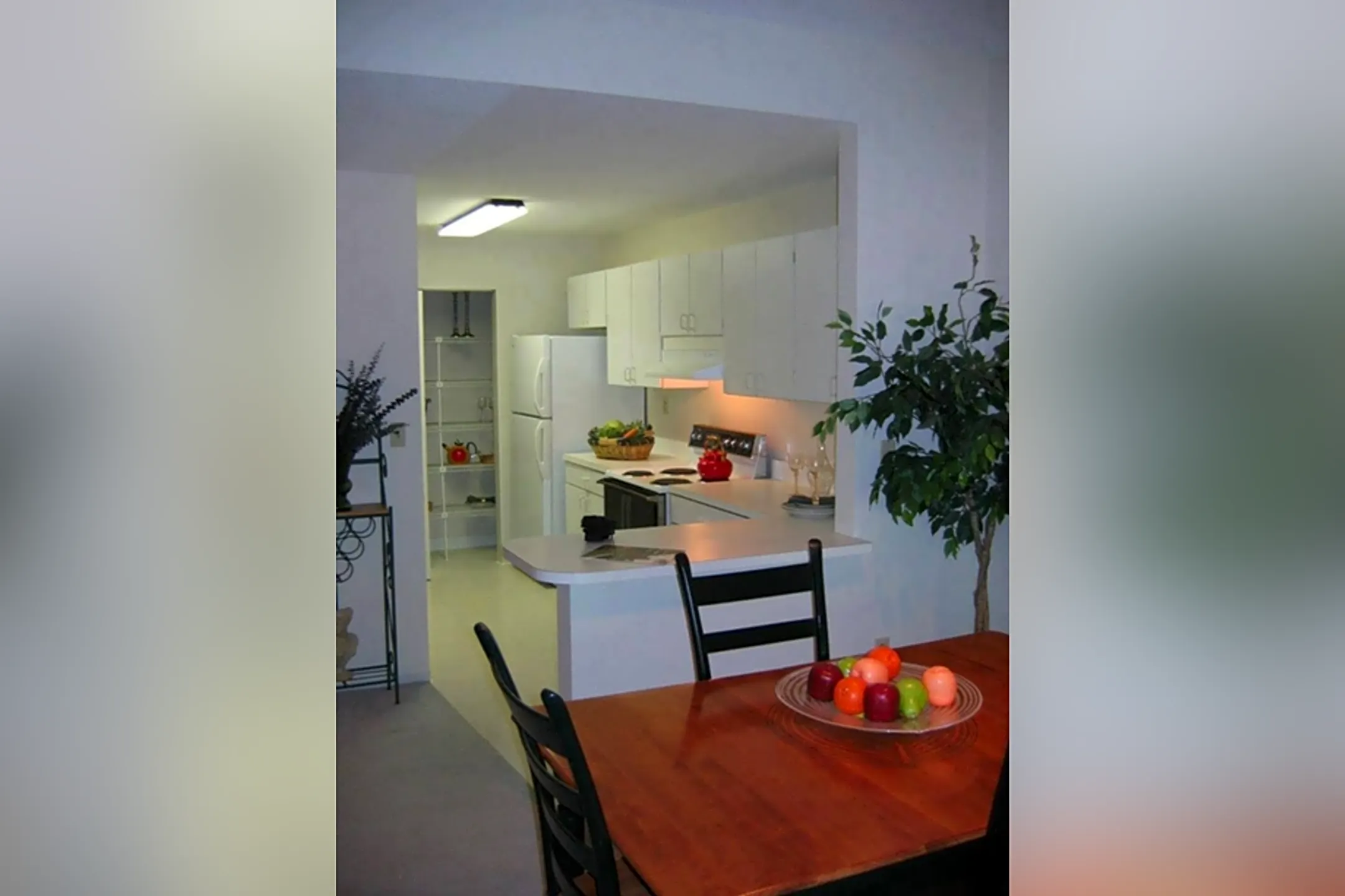 Whitney Carriage Park 124 Water St Leominster, MA Apartments for