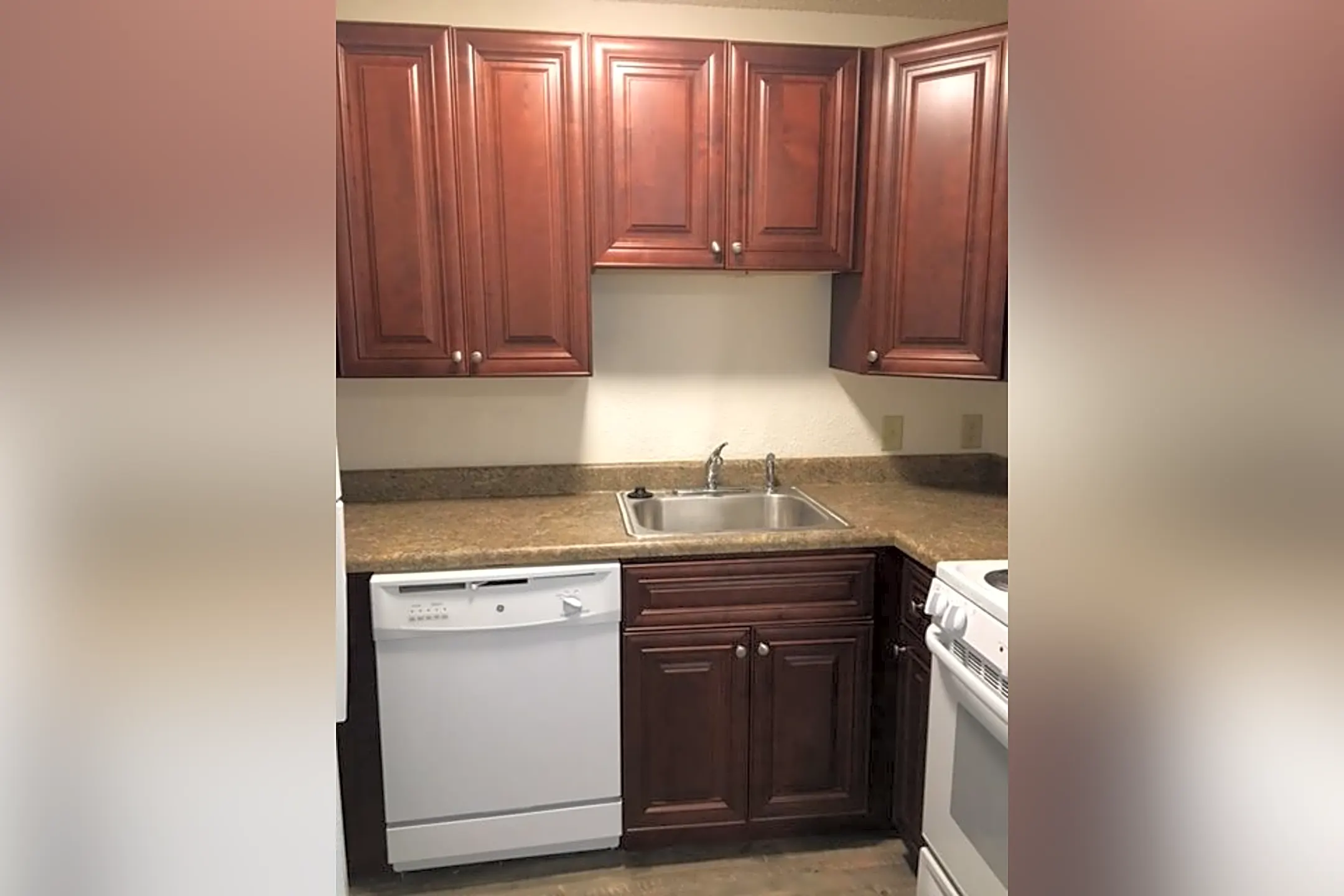 The Bond House 720 Brisco Ave Bastrop, LA Apartments for Rent Rent.