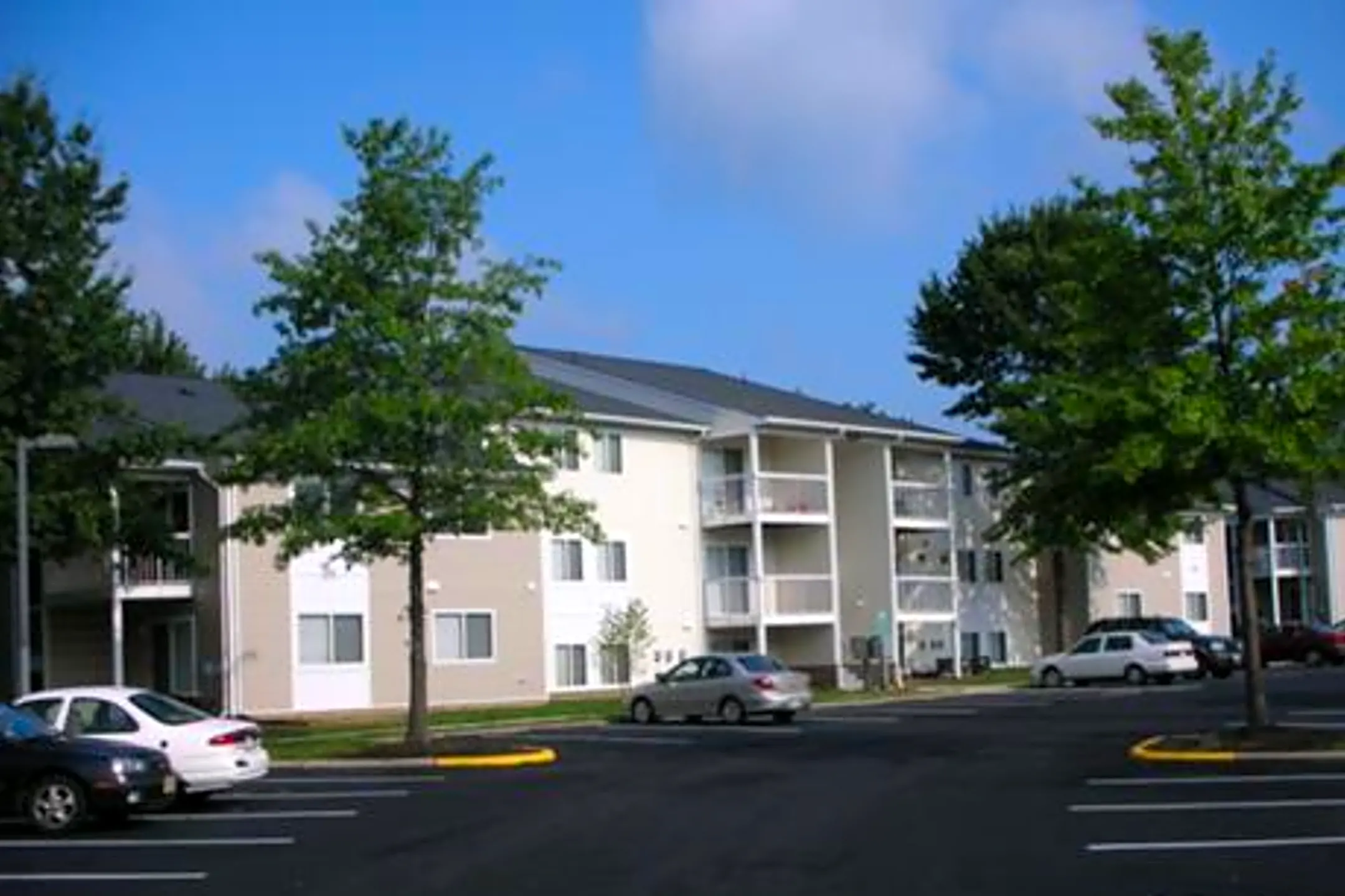 Virginia Commons Apartments