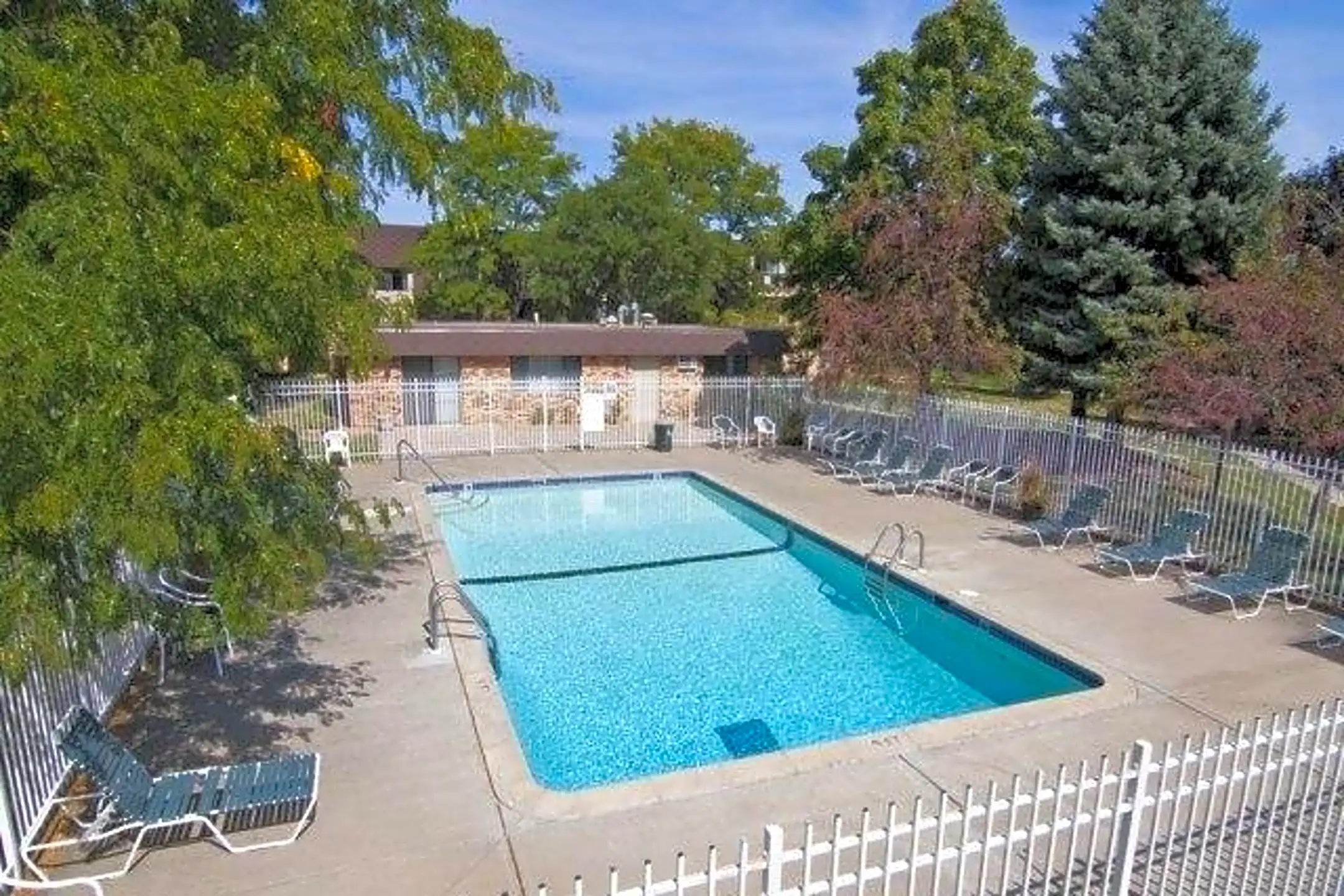 Heritage Heights 11799 Zea St NW Coon Rapids, MN Apartments for