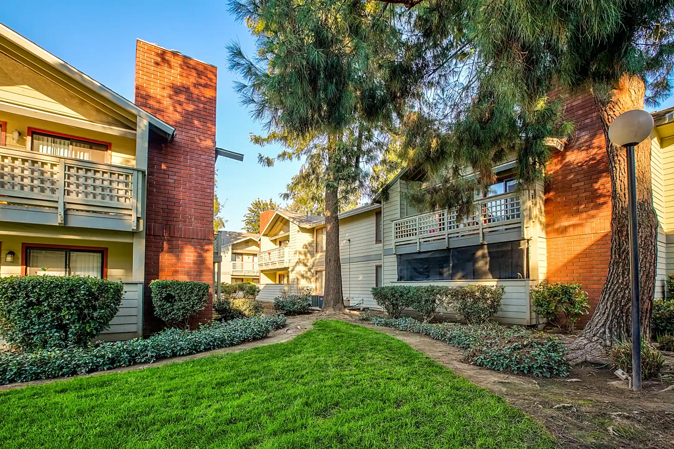 Victoria Square 1550 N Hope Ave Reedley, CA Apartments for Rent Rent.